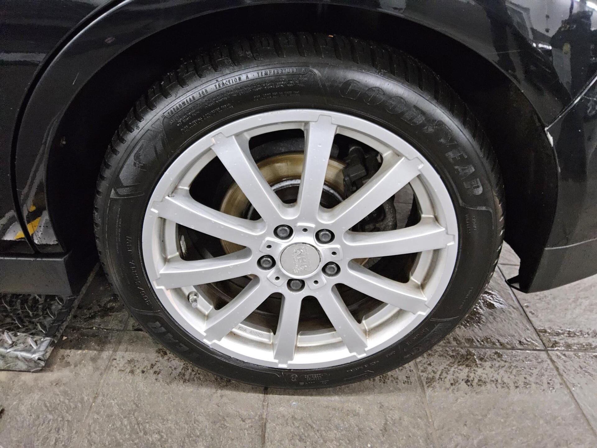 Ford C-Max 2.0 TDCi Titanium Navi Xenon PDC Shz 10