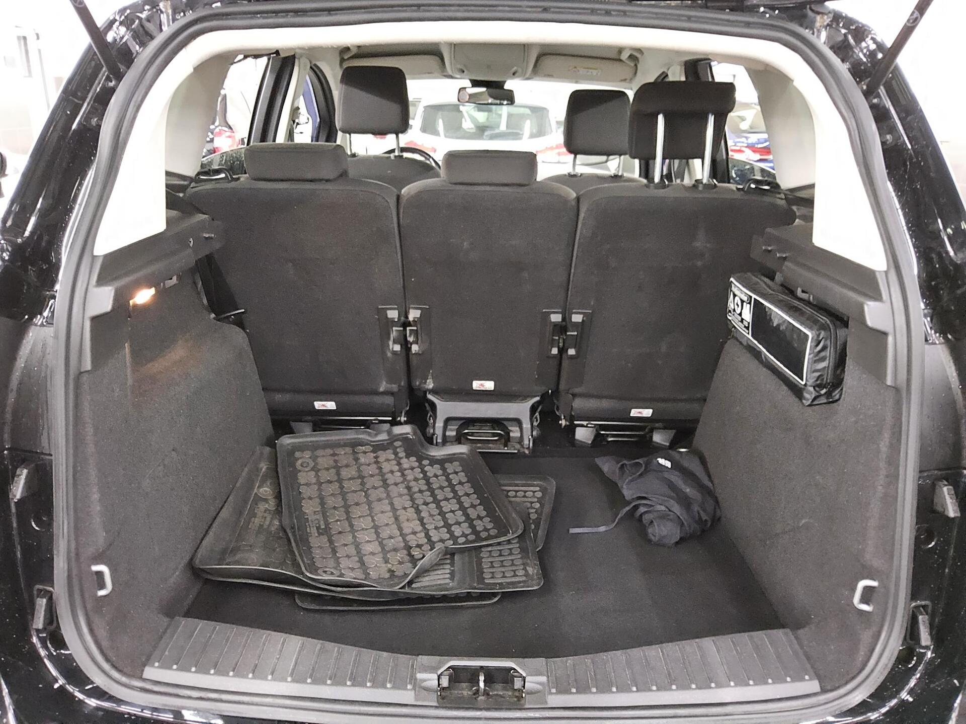 Ford C-Max 2.0 TDCi Titanium Navi Xenon PDC Shz 11