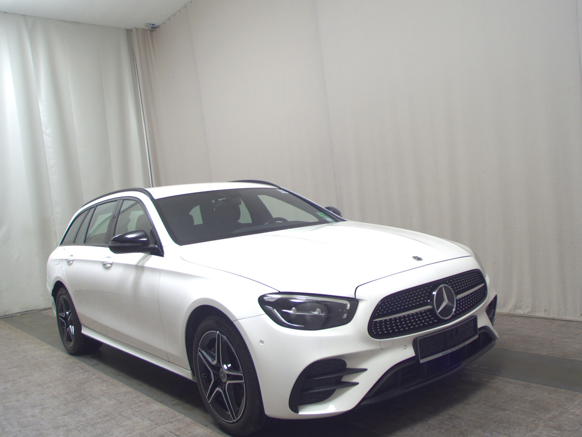 Mercedes-Benz E 300 T de AMG-Line Night Navi Widescreen LED 3