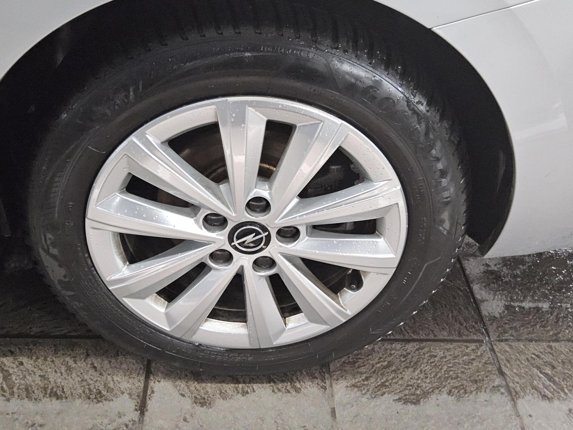 Opel Astra ST 1.2 Turbo Business Elegance Navi LED 10