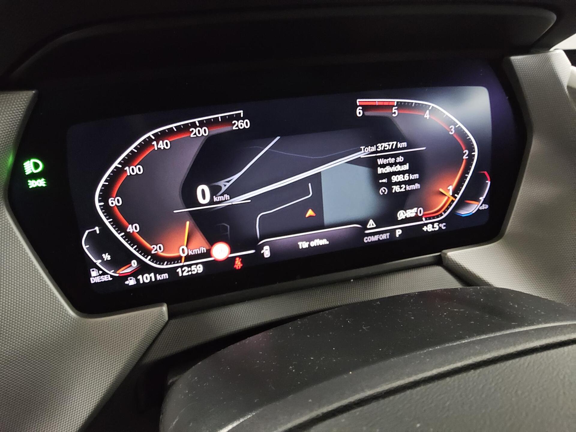 BMW 116dA Advantage T-Leder Navi LED LC prof. 10