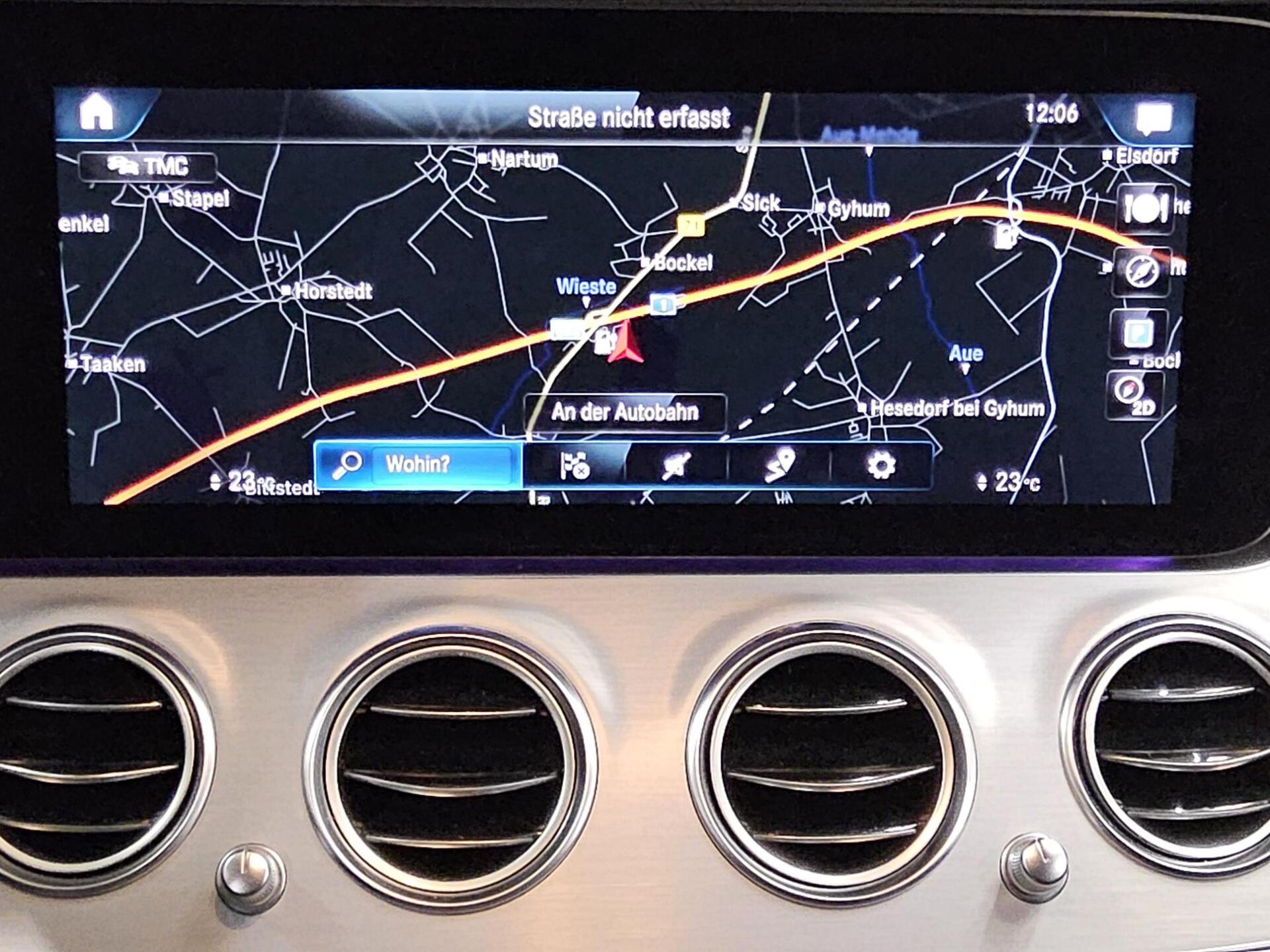 Mercedes-Benz E 300 T de Avantgarde Navi MB-LED Wide Burm. HuD 7