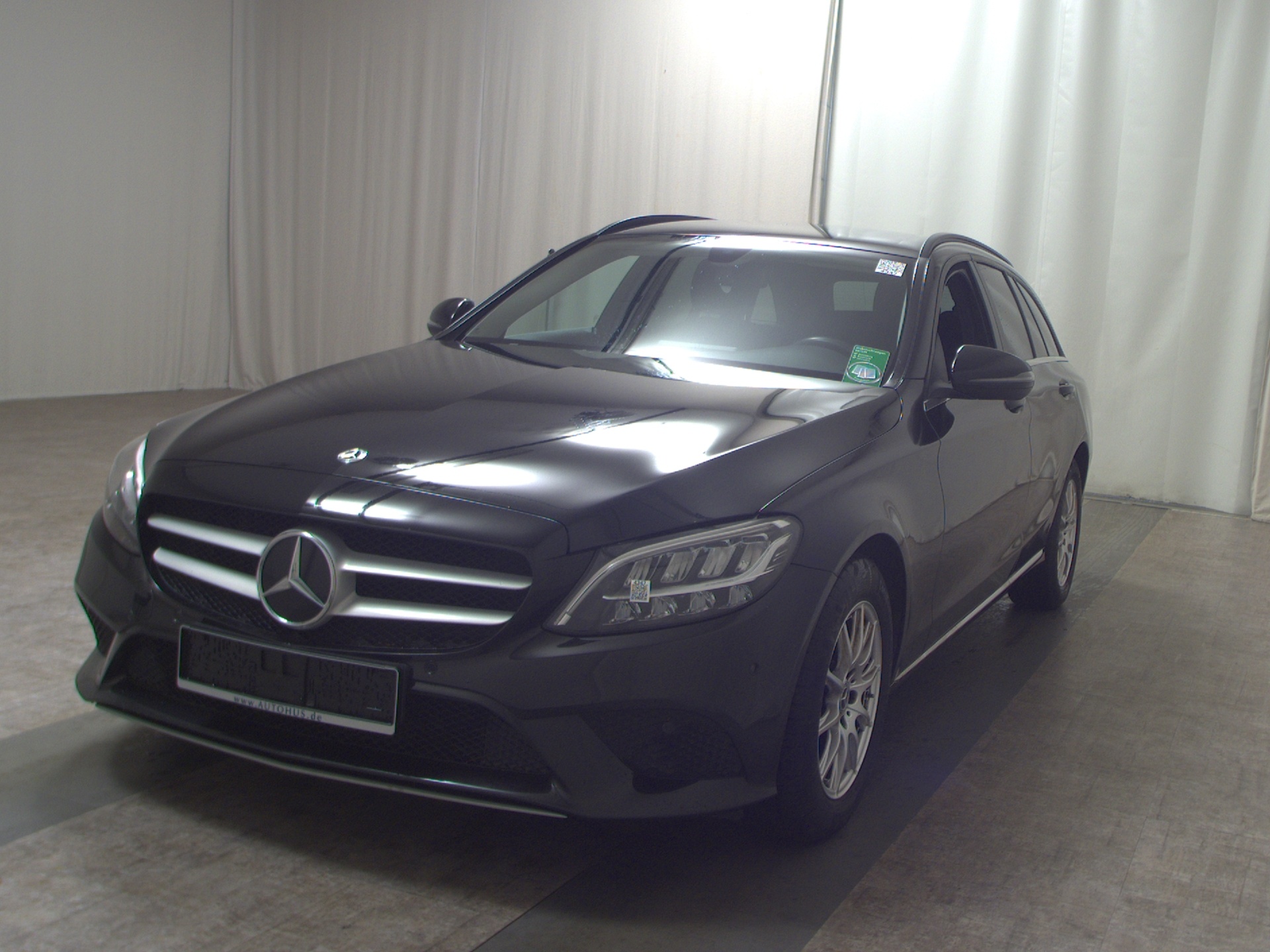 Mercedes-Benz C 180 T d Navi LED RFK AHK Shz 2