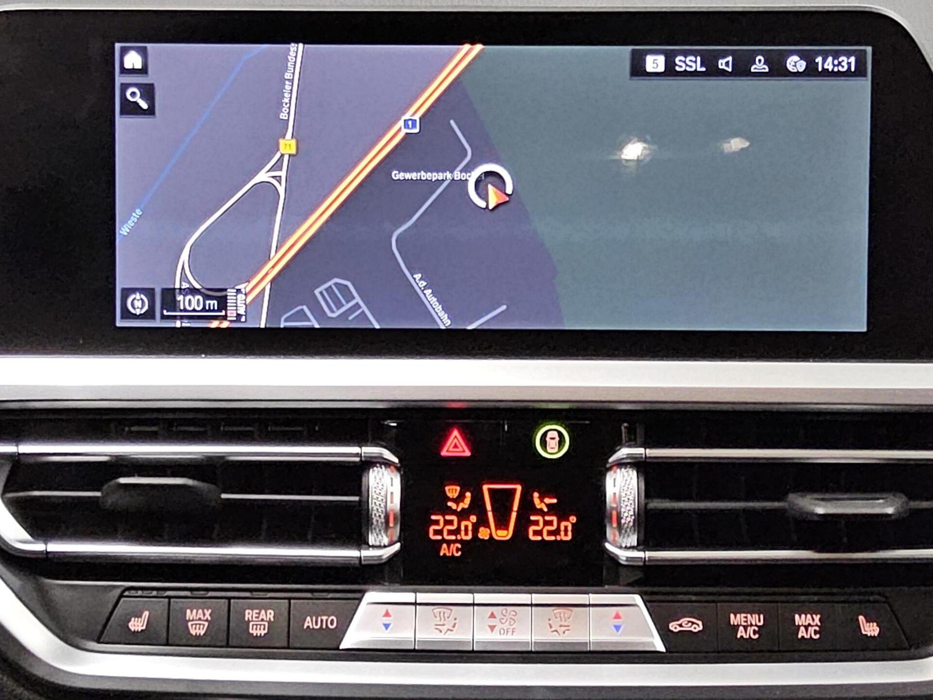 BMW 320dA Touring Sport-Line T-Leder Navi LED LC Pro 7