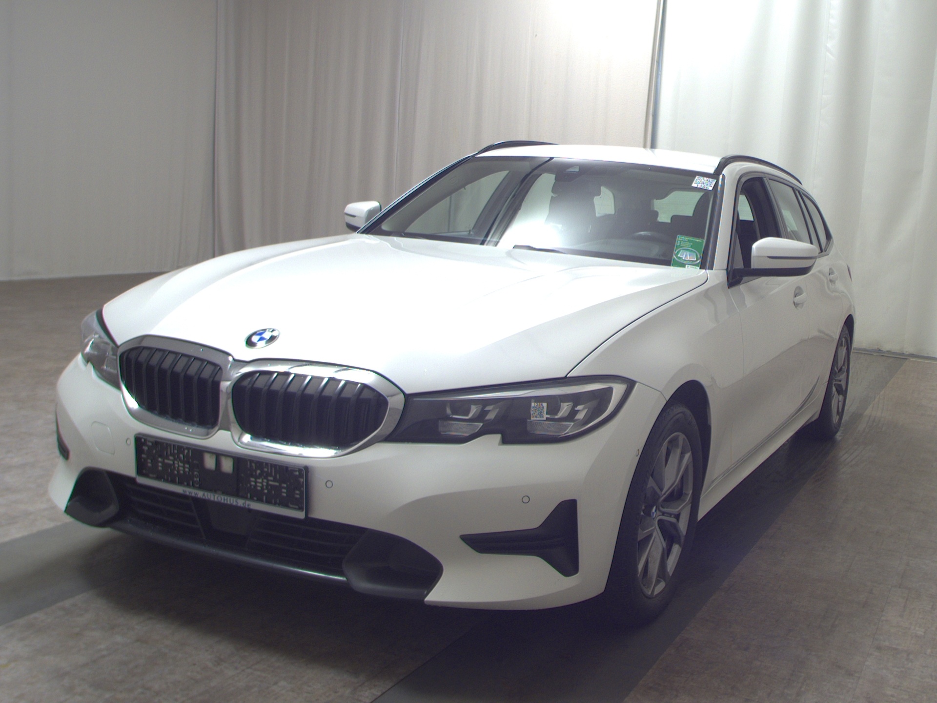 BMW 320dA Touring Sport-Line T-Leder Navi LED LC Pro 2