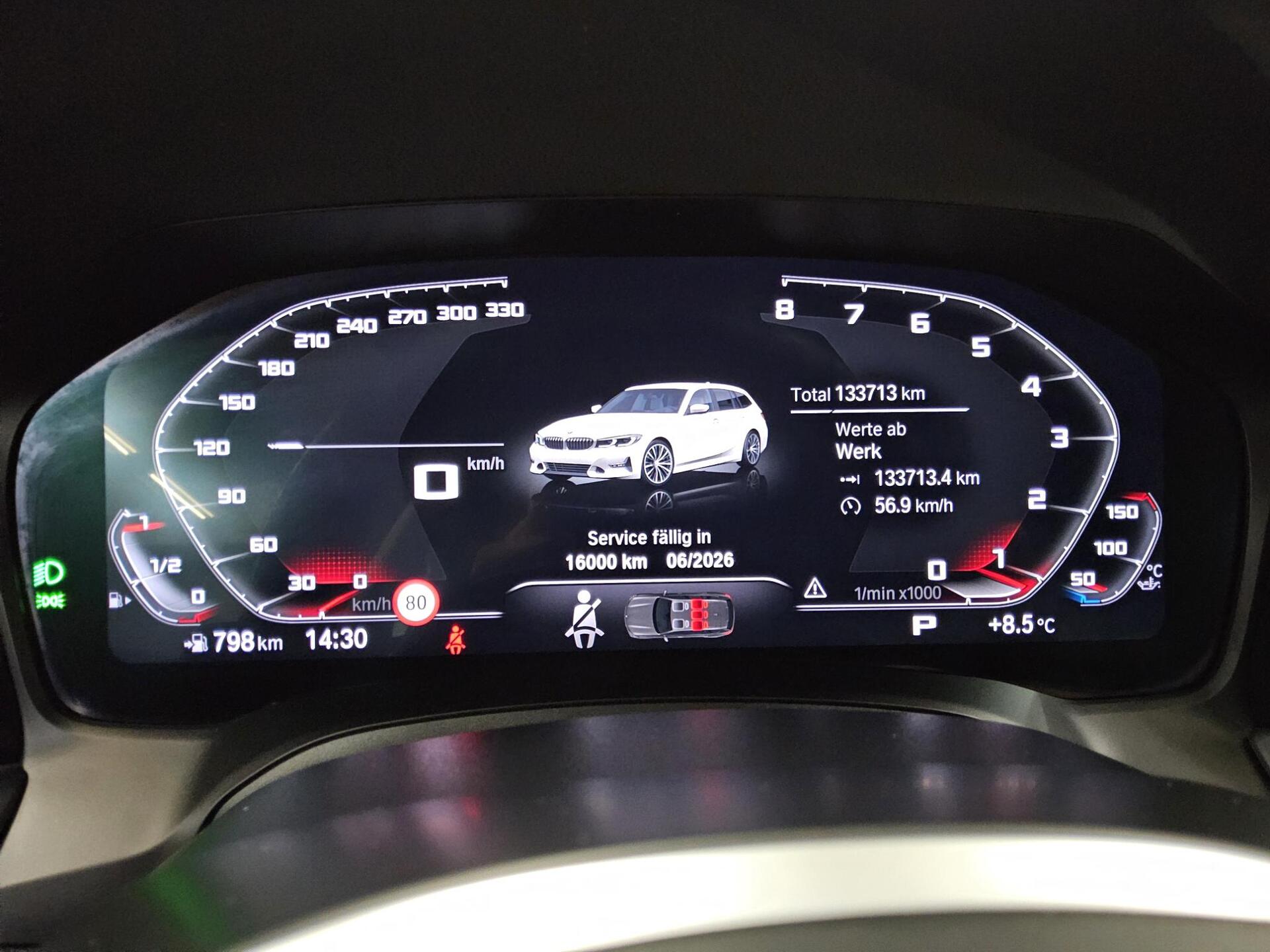 BMW 320dA Touring Sport-Line T-Leder Navi LED LC Pro 8