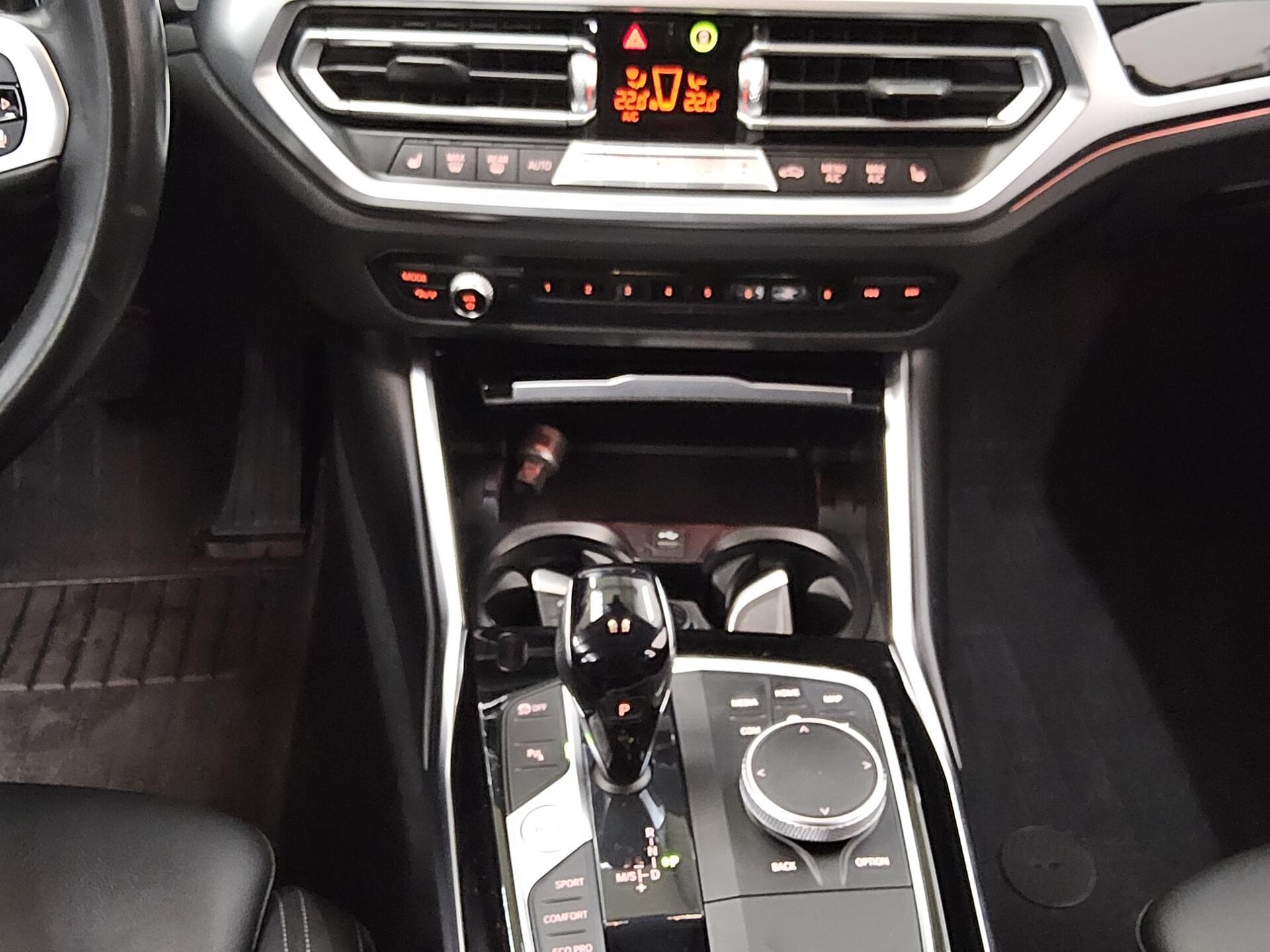 BMW 320dA Touring Sport-Line T-Leder Navi LED LC Pro 6