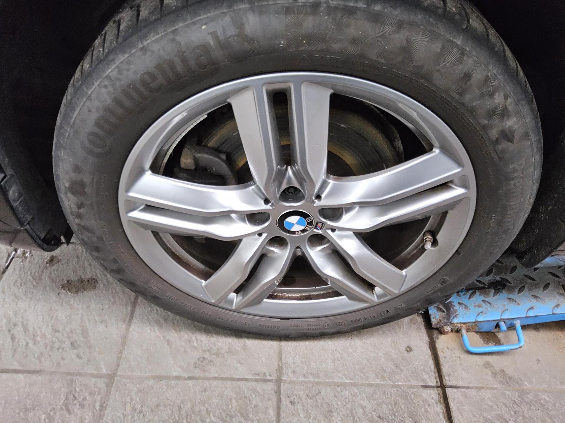 BMW X1 xDrive25e M-Sport T-Leder Navi LED AHK 10