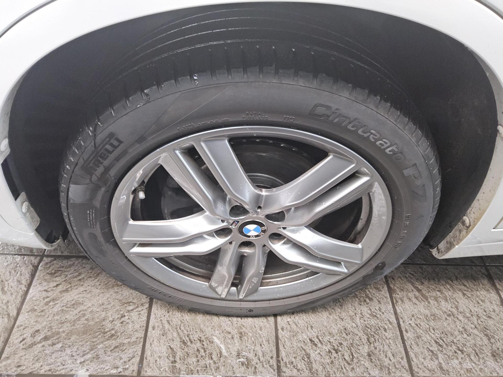 BMW X1 sDrive18d M-Sport Navi LED AHK ACC Shz PDC 10