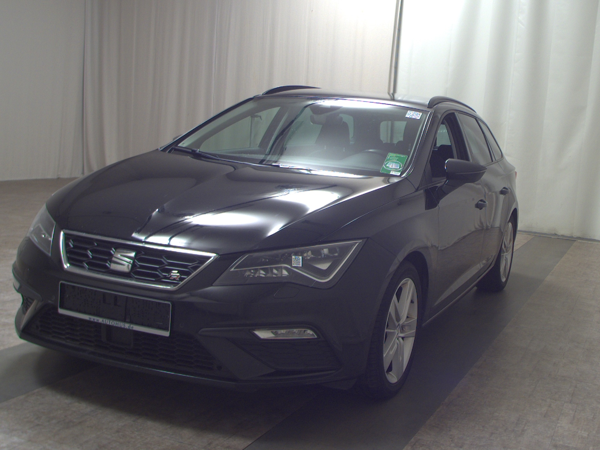 Seat Leon Sportstourer 2.0 TDI FR-Line Navi LED Shz 2