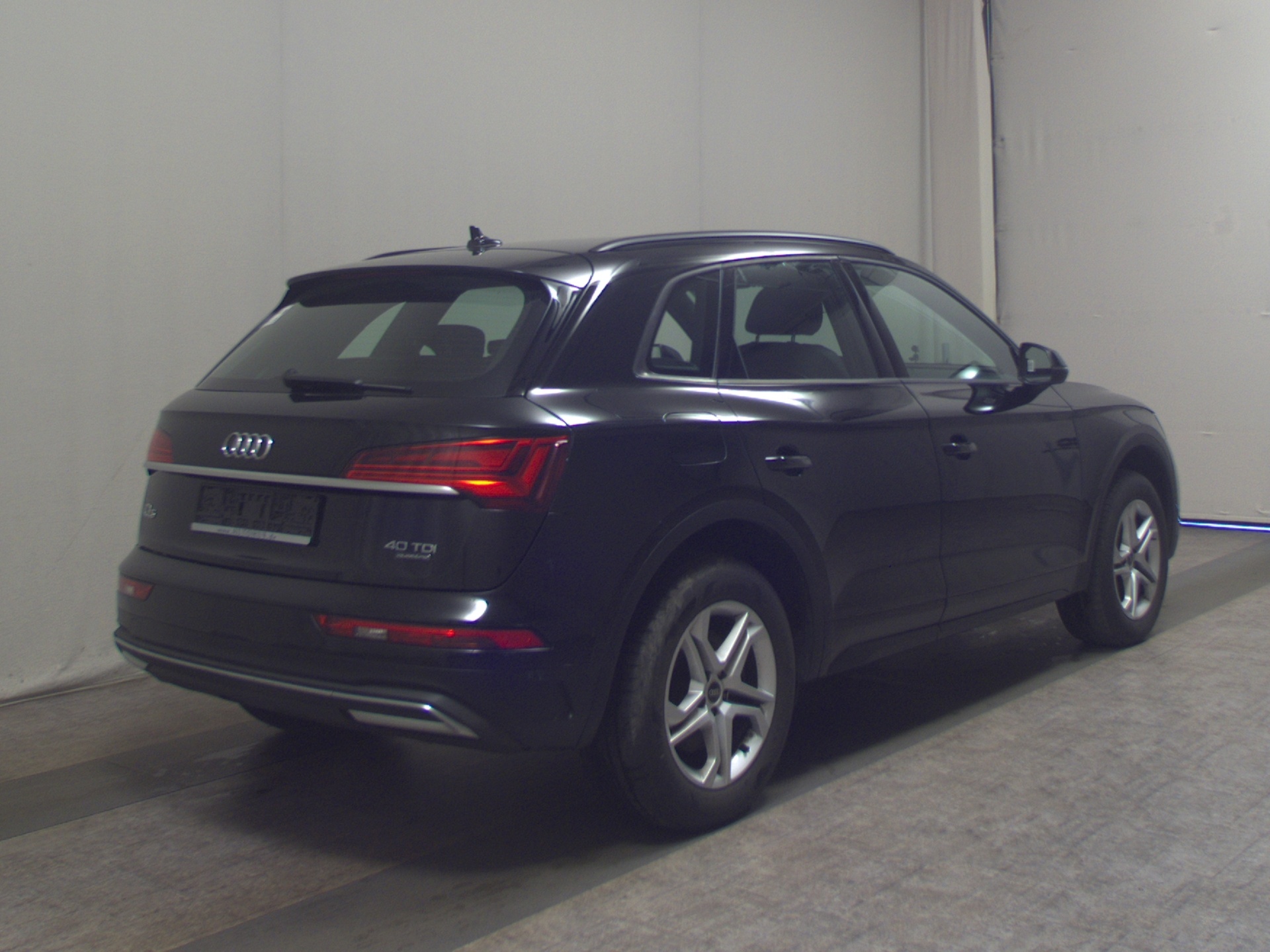Audi Q5 40 TDI Qu. T-Leder Sportsitze Navi+ LED vc 4