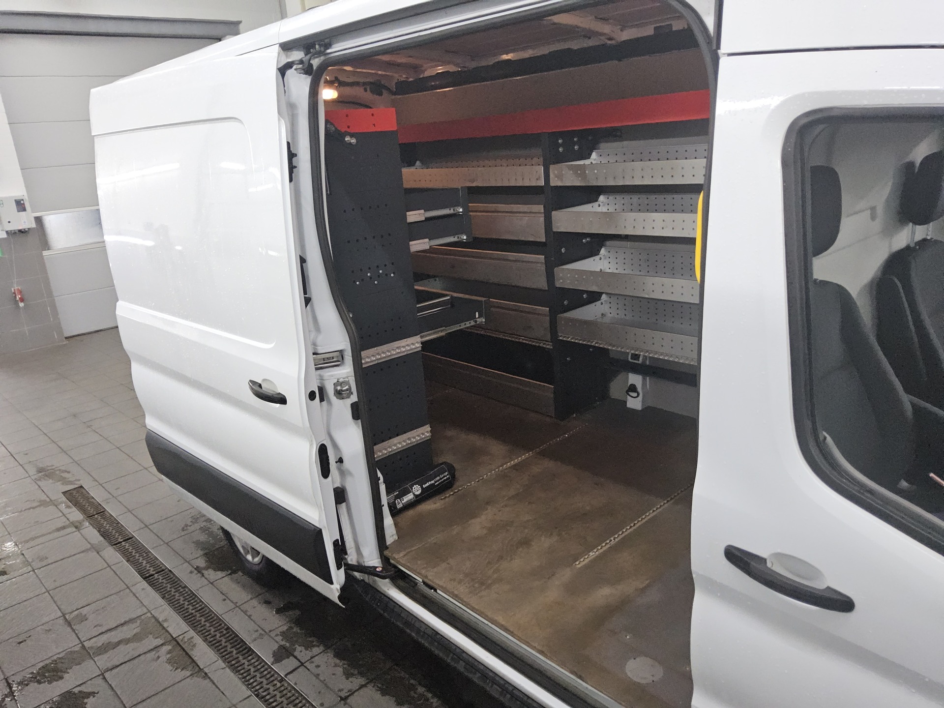 Ford Transit FT 350 2.0 TDCi L3 Navi Regale Klima 12