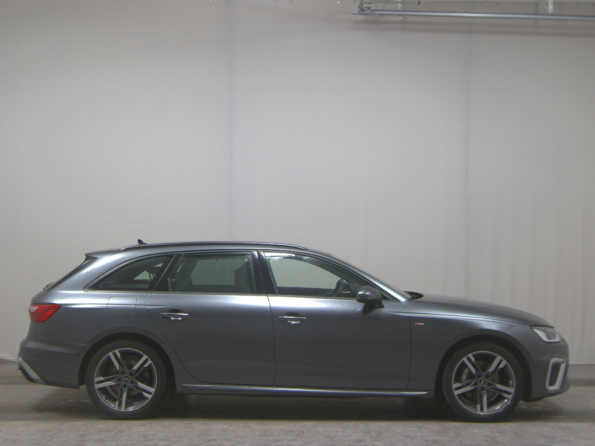 Audi A4 Avant 40 TFSI Qu. S-Line Navi+ LED vc+ ACC
