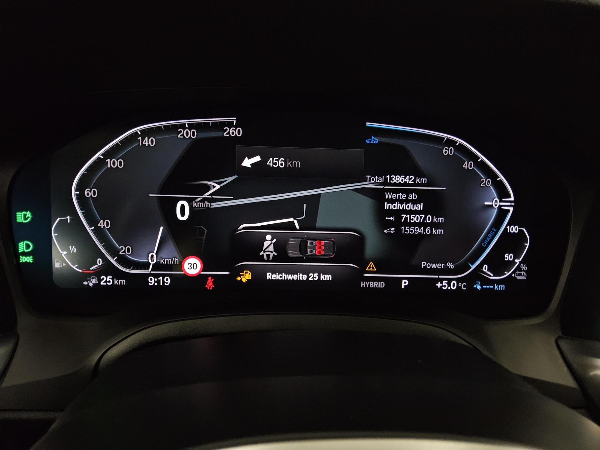 BMW 330e Touring Sport-Line Navi Laser LC-Pro Pano 8