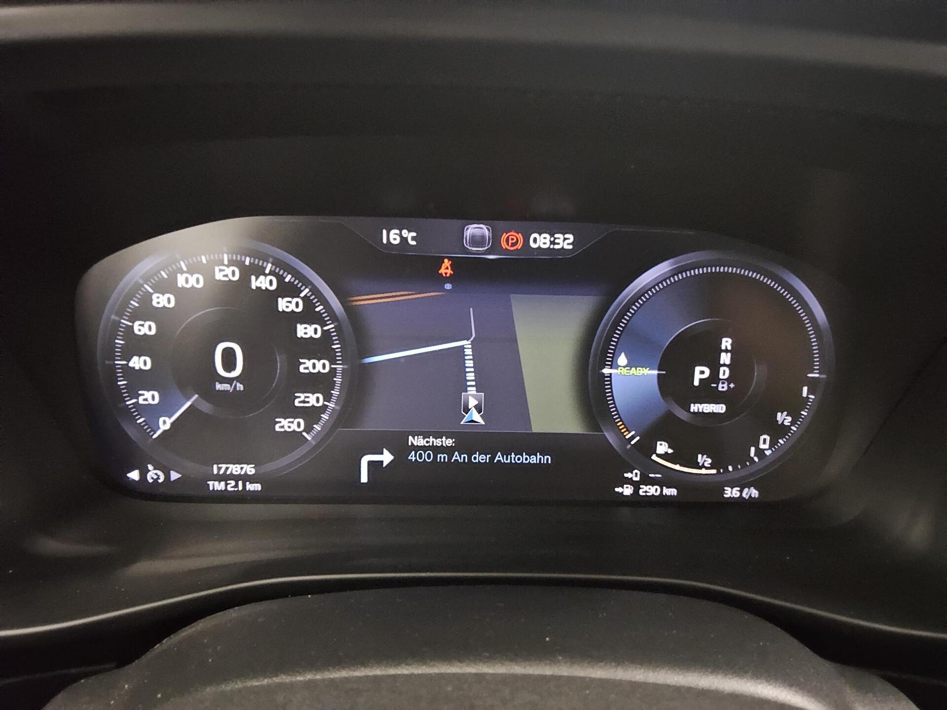 Volvo XC40 T4 Recharge Inscription Navi LED RfK Shz 8