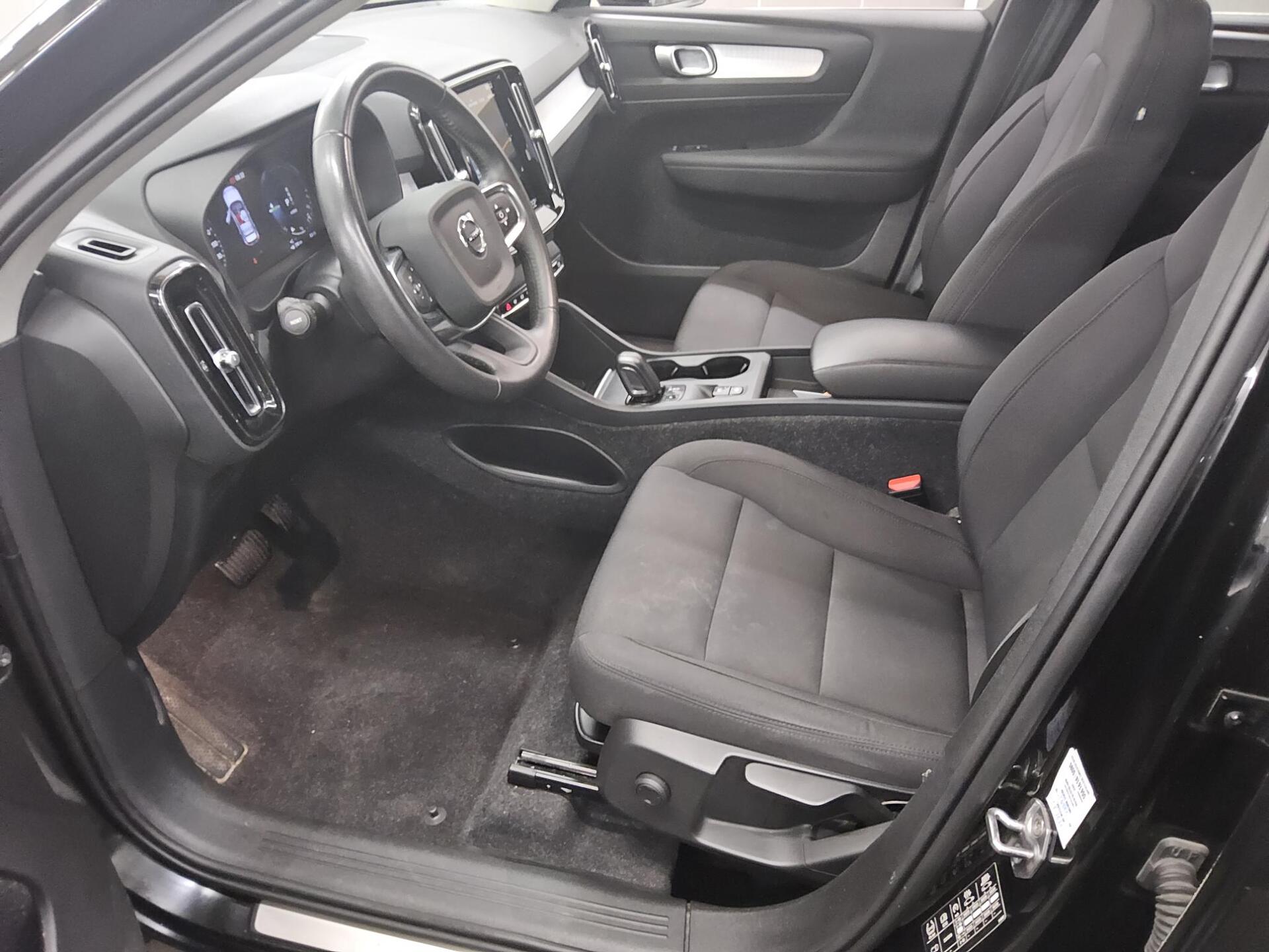 Volvo XC40 T4 Recharge Inscription Navi LED RfK Shz 9