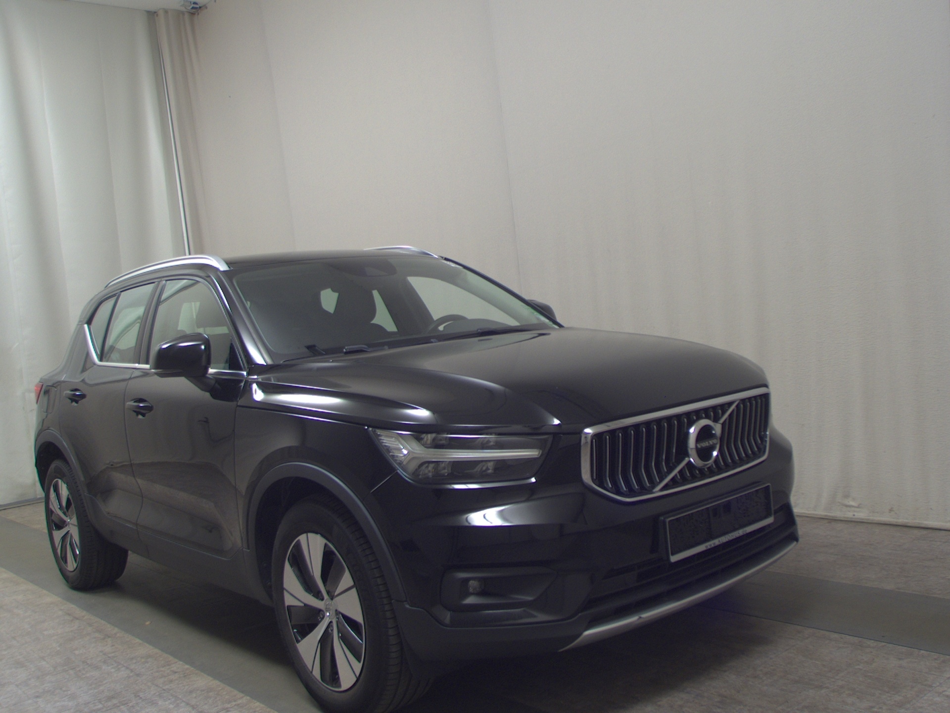 Volvo XC40 T4 Recharge Inscription Navi LED RfK Shz 3
