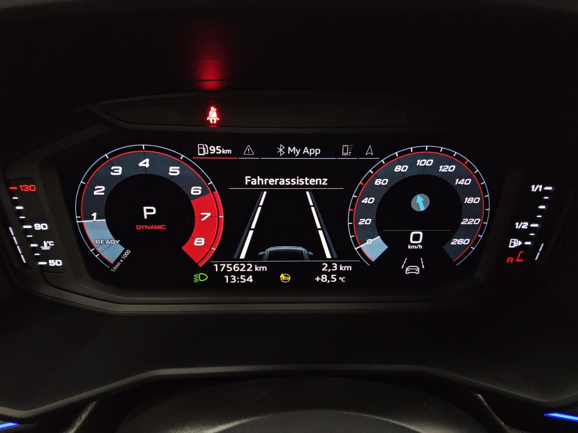 Audi A1 Sportback 40 TFSI S-Line Navi+ vc LED Sound 8