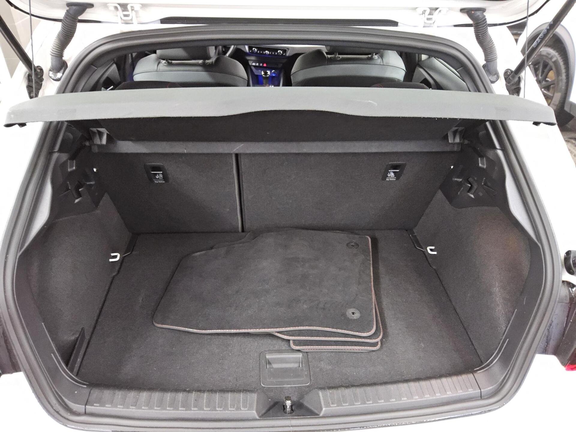 Audi A1 Sportback 40 TFSI S-Line Navi+ vc LED Sound 13