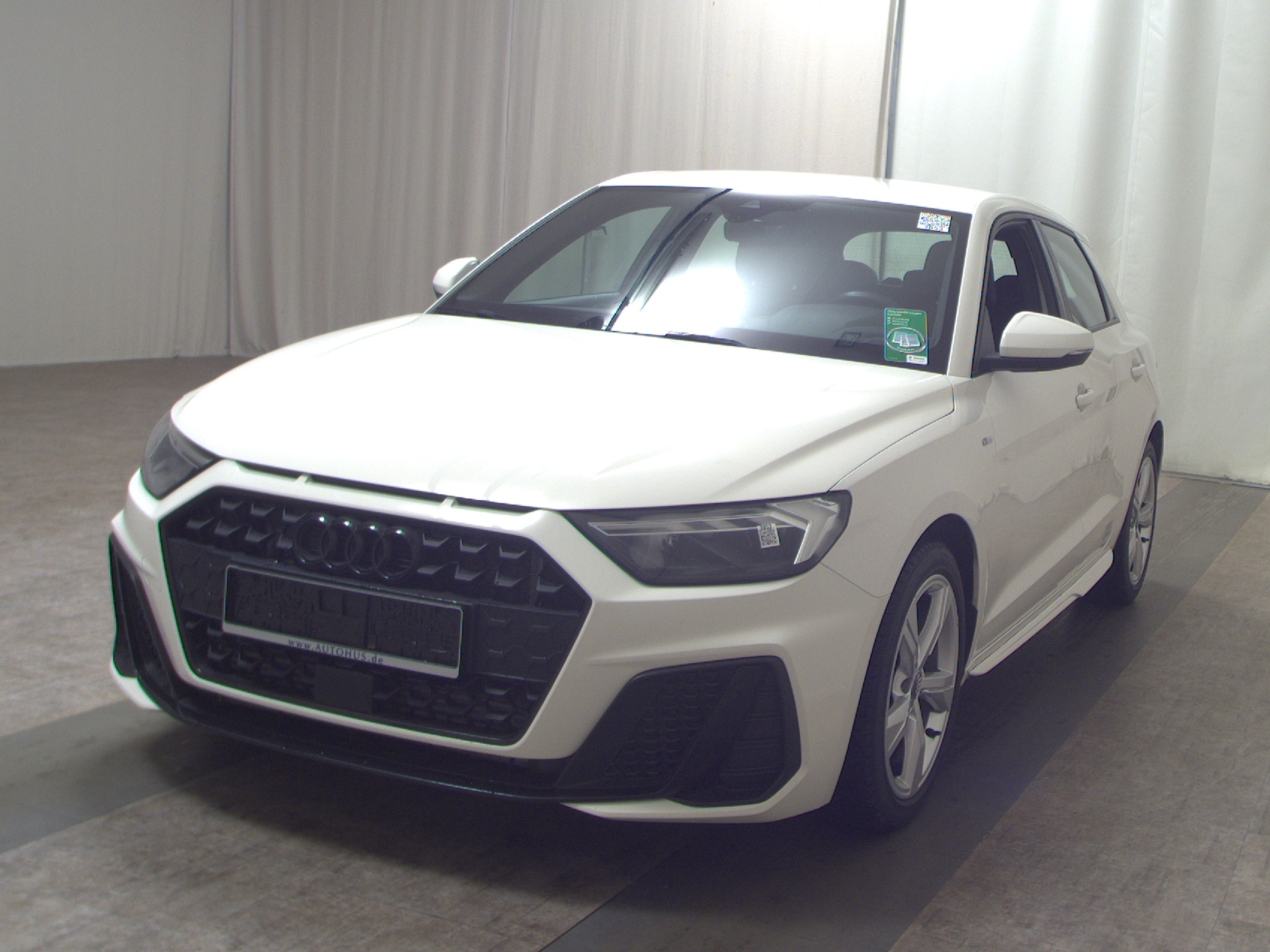 Audi A1 Sportback 40 TFSI S-Line Navi+ vc LED Sound 2