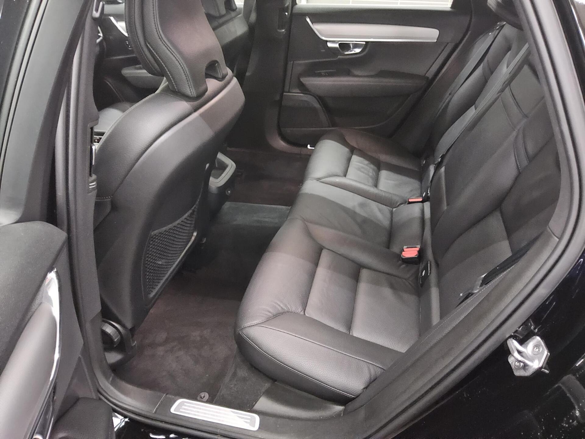 Volvo V90 B4 Momentum Pro Leder Navi LED GSD RFK 13