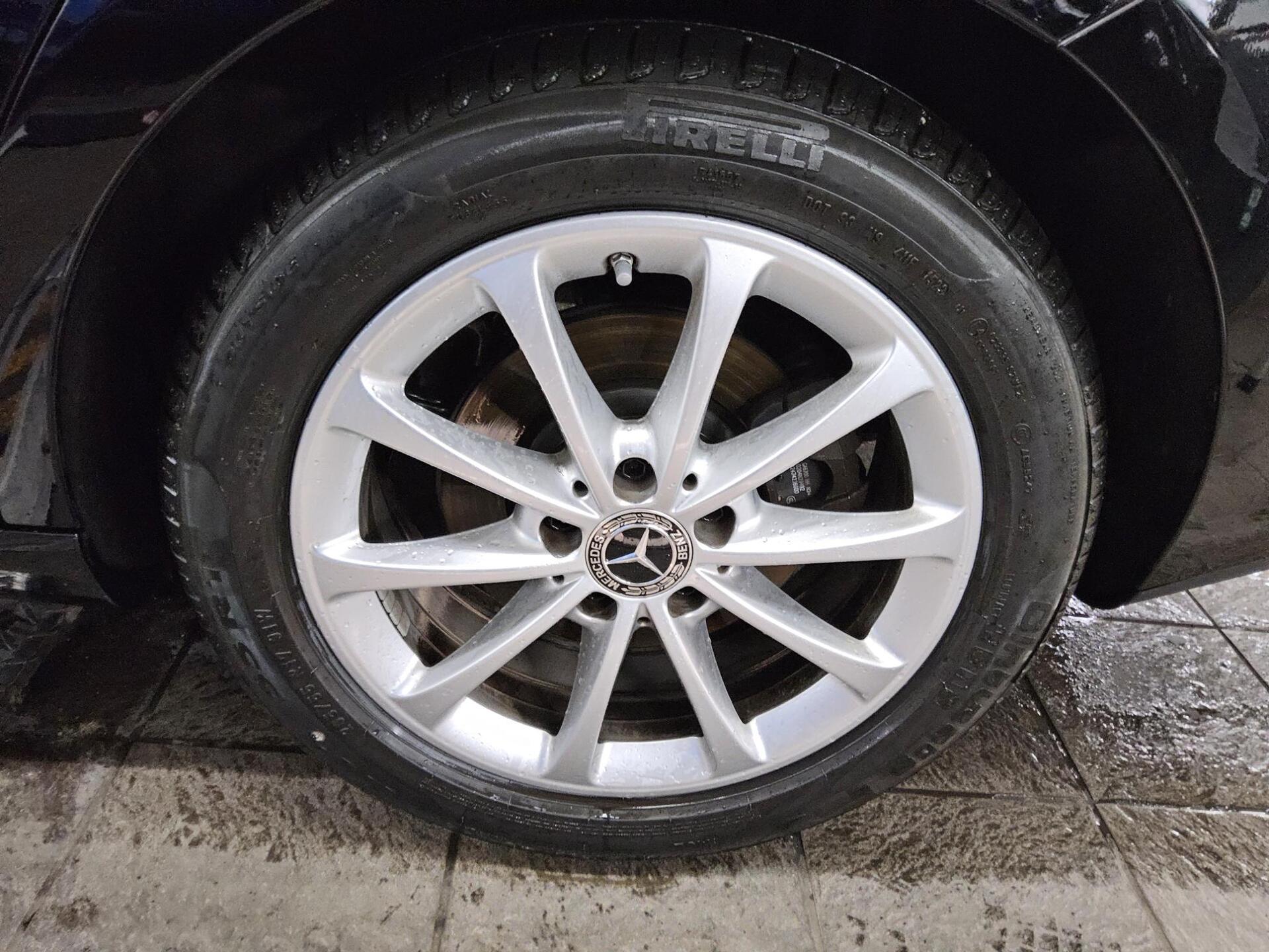 Mercedes-Benz CLA 220 SB d 4M Progressive Navi LED Memory 11