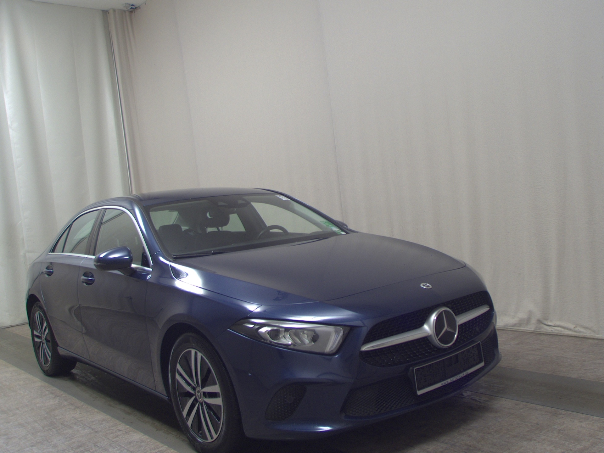 Mercedes-Benz A 200 Lim. d Progressive Navi LED RfK Distr.+ 3