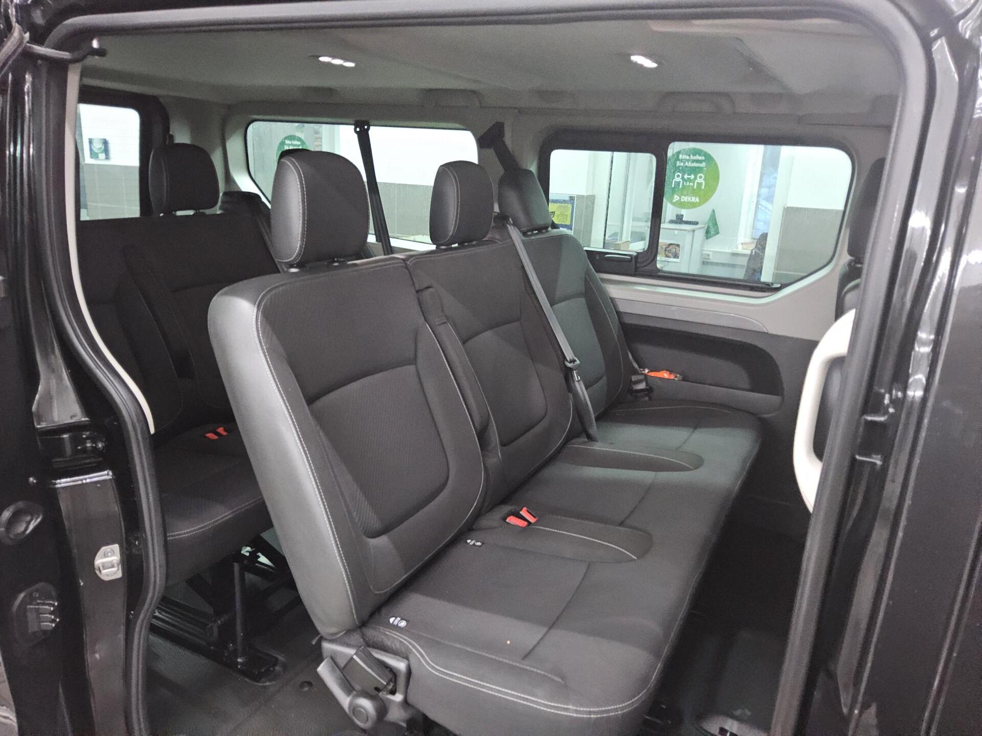 Renault Trafic 2.0 dCi Life L2H1 9-Sitze Navi LED RFK 13