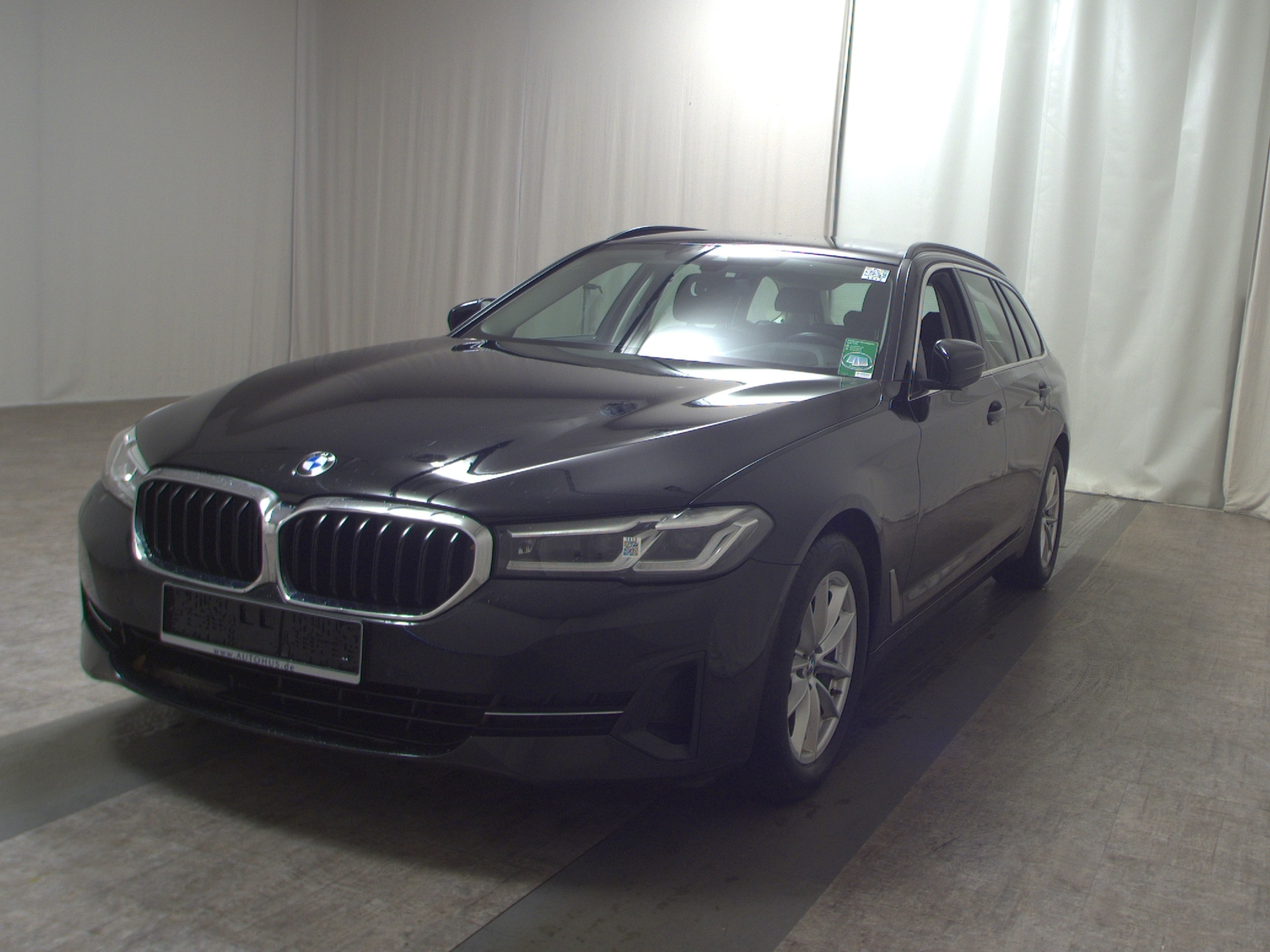 BMW 520iA Touring Leder Navi LED LC-Pro HuD HiFi AHK 2