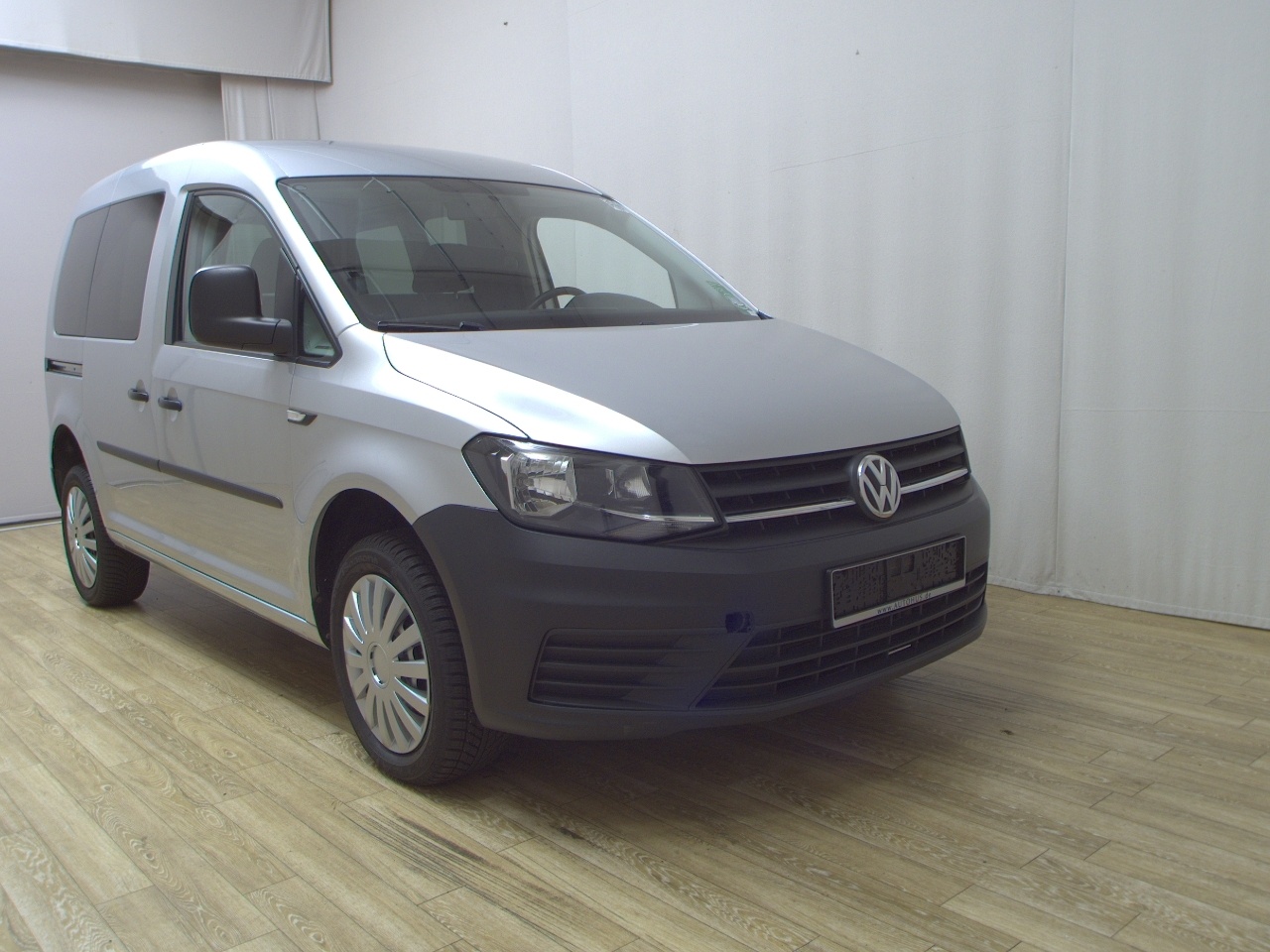 Volkswagen Caddy 2.0 TDI 4M Navi PDC Regal links StHzg 3