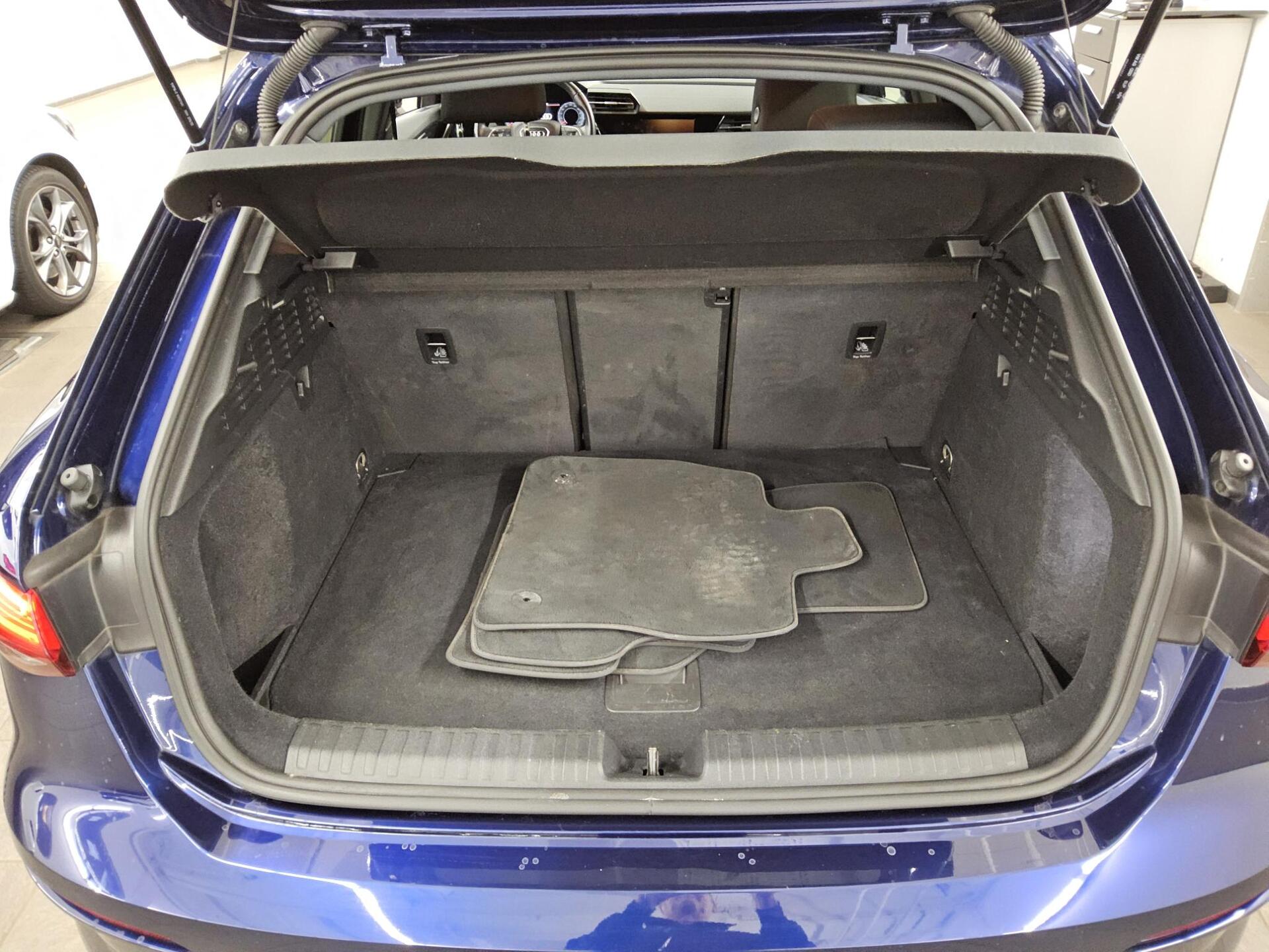 Audi A3 Sportback 30 TDI Navi+ virtual LED Shz RFK 12