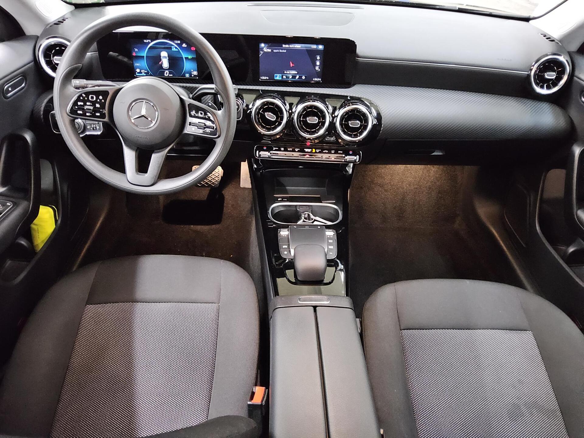 Mercedes-Benz CLA 180 SB d Navi MBUX RfK Shz Tempomat 5