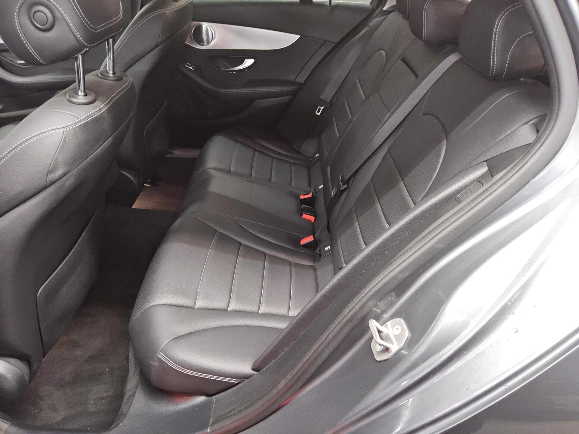 Mercedes-Benz C 300 T de Avantgarde Navi Widesc. LED Burmester 13