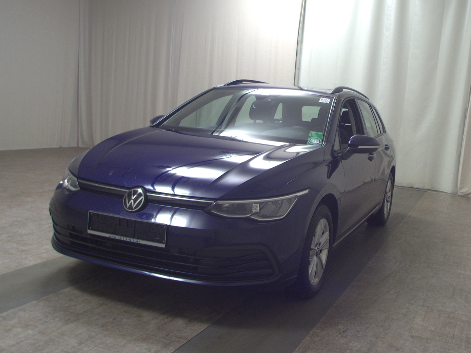 Volkswagen Golf Var. 2.0 TDI Life Navi LED Shz DC Pano PDC 2