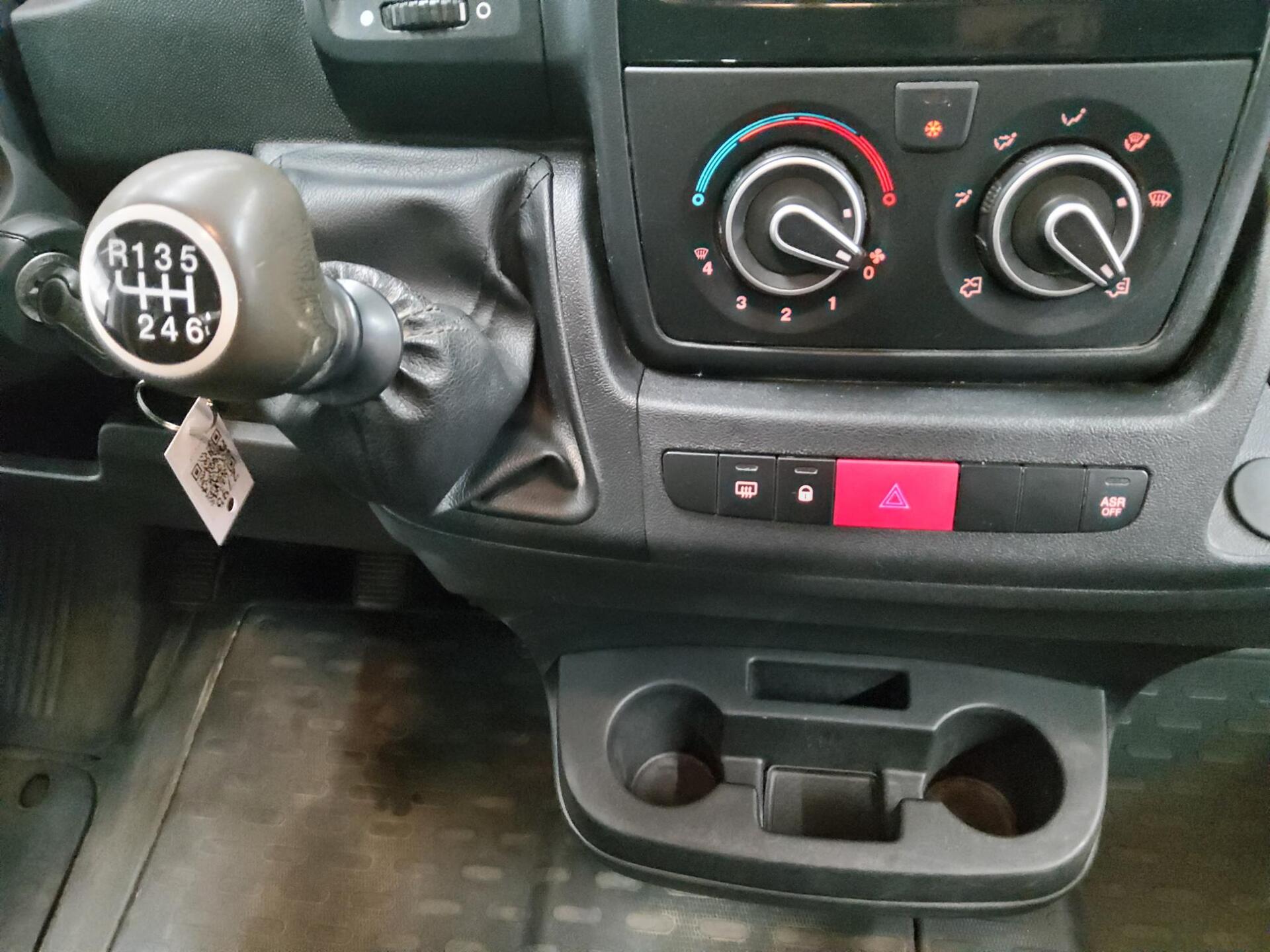 Opel Movano 2.2 CDTI Doka 7-Sitze Klima Tempomat 6