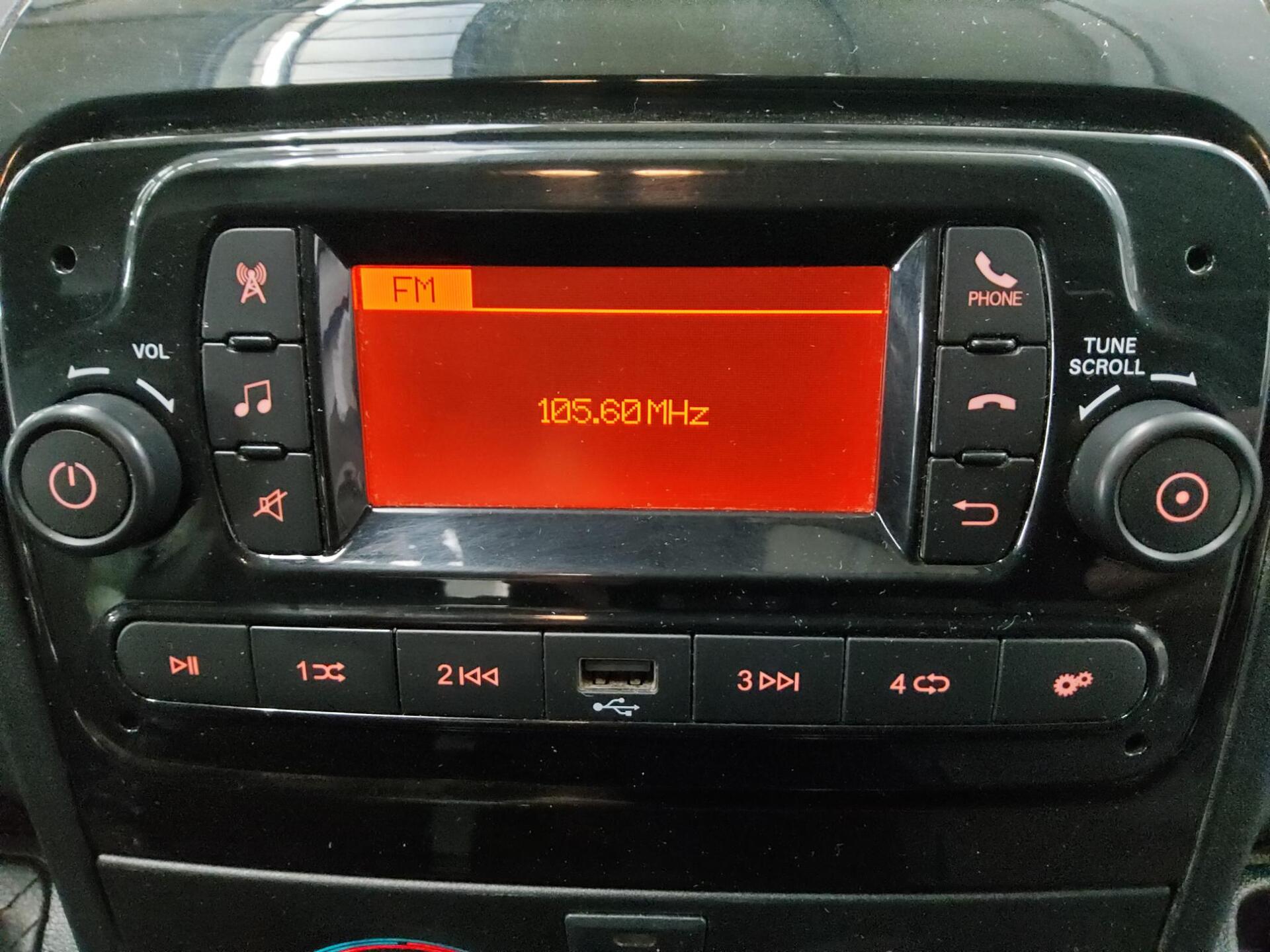 Opel Movano 2.2 CDTI Doka 7-Sitze Klima Tempomat 7