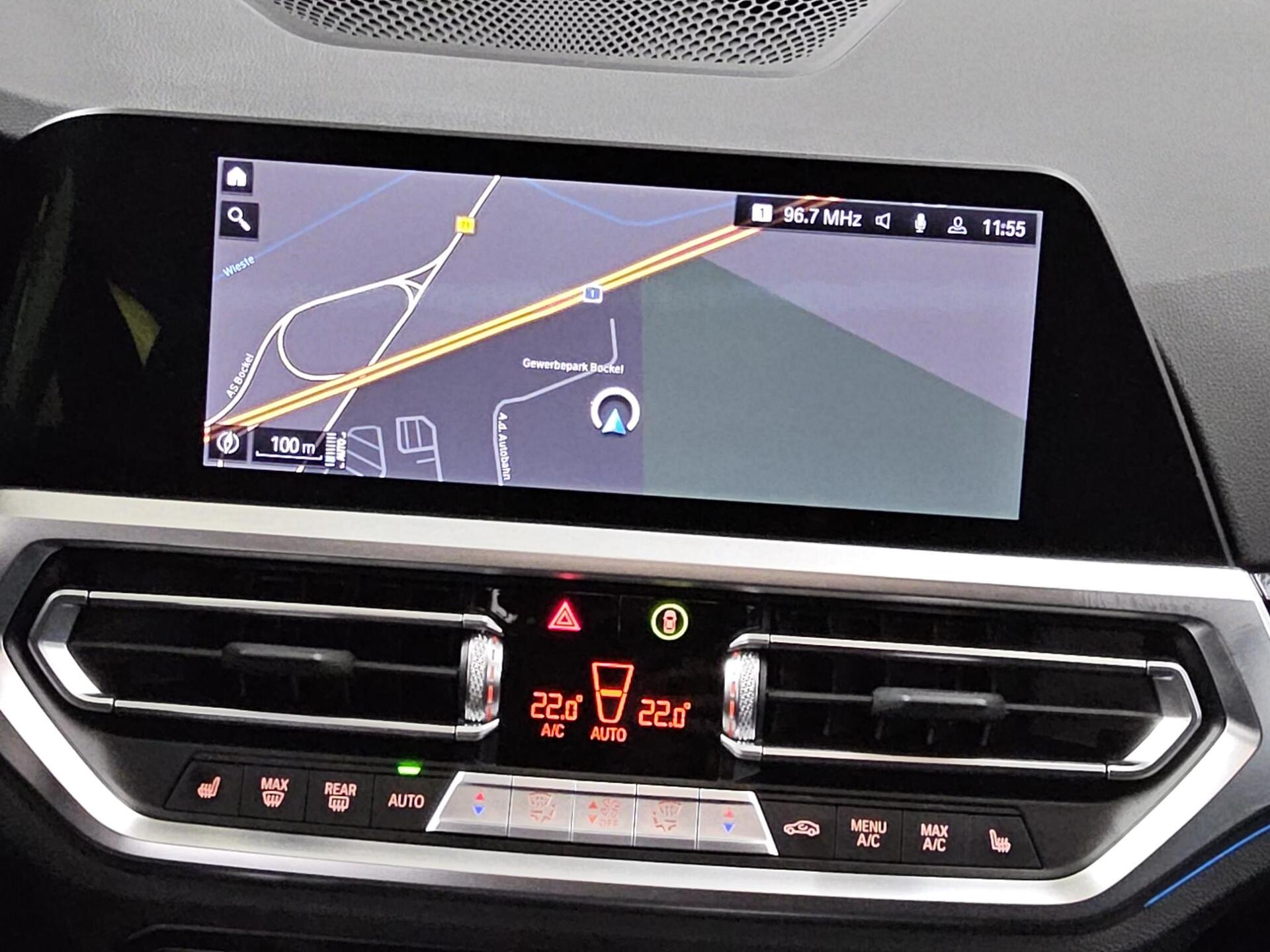 BMW 330e Touring Sport-Line Navi LC Pro LED AHK ACC 7