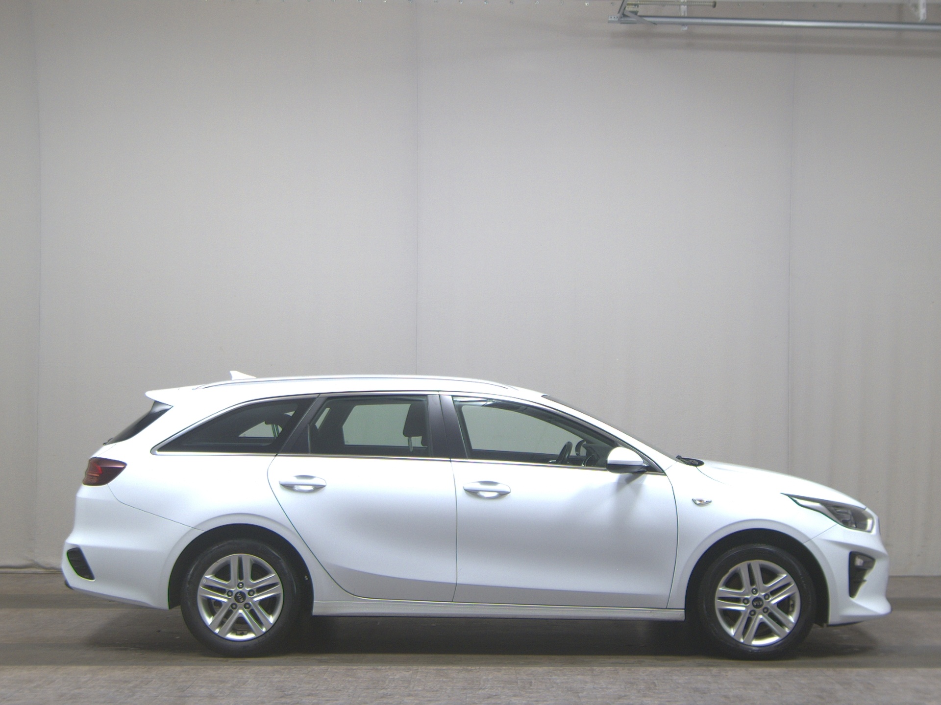Kia cee'd Sportswagon 1.6 CRDI Vision Navi RFK SHZ