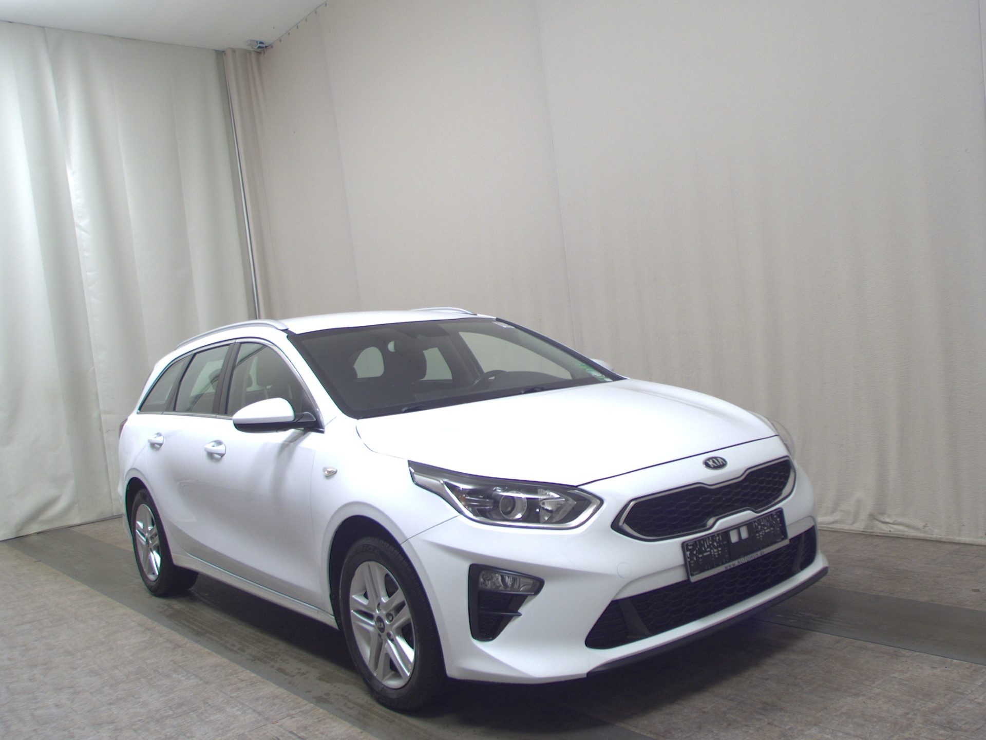 Kia cee'd Sportswagon 1.6 CRDI Vision Navi RFK SHZ 3