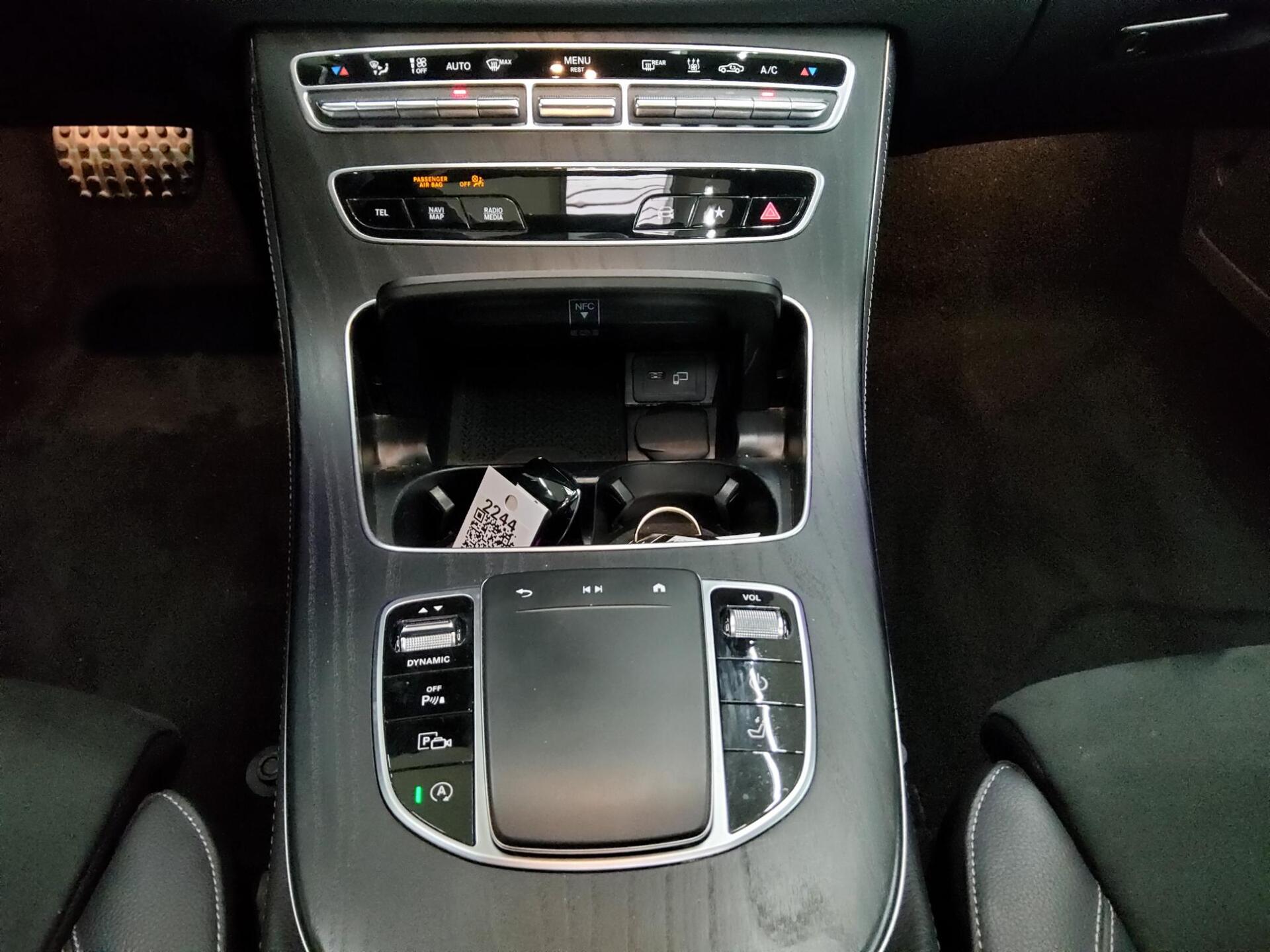 Mercedes-Benz E 400 T d 4M AMG-Line Night Navi GSD LED AHK RfK 6