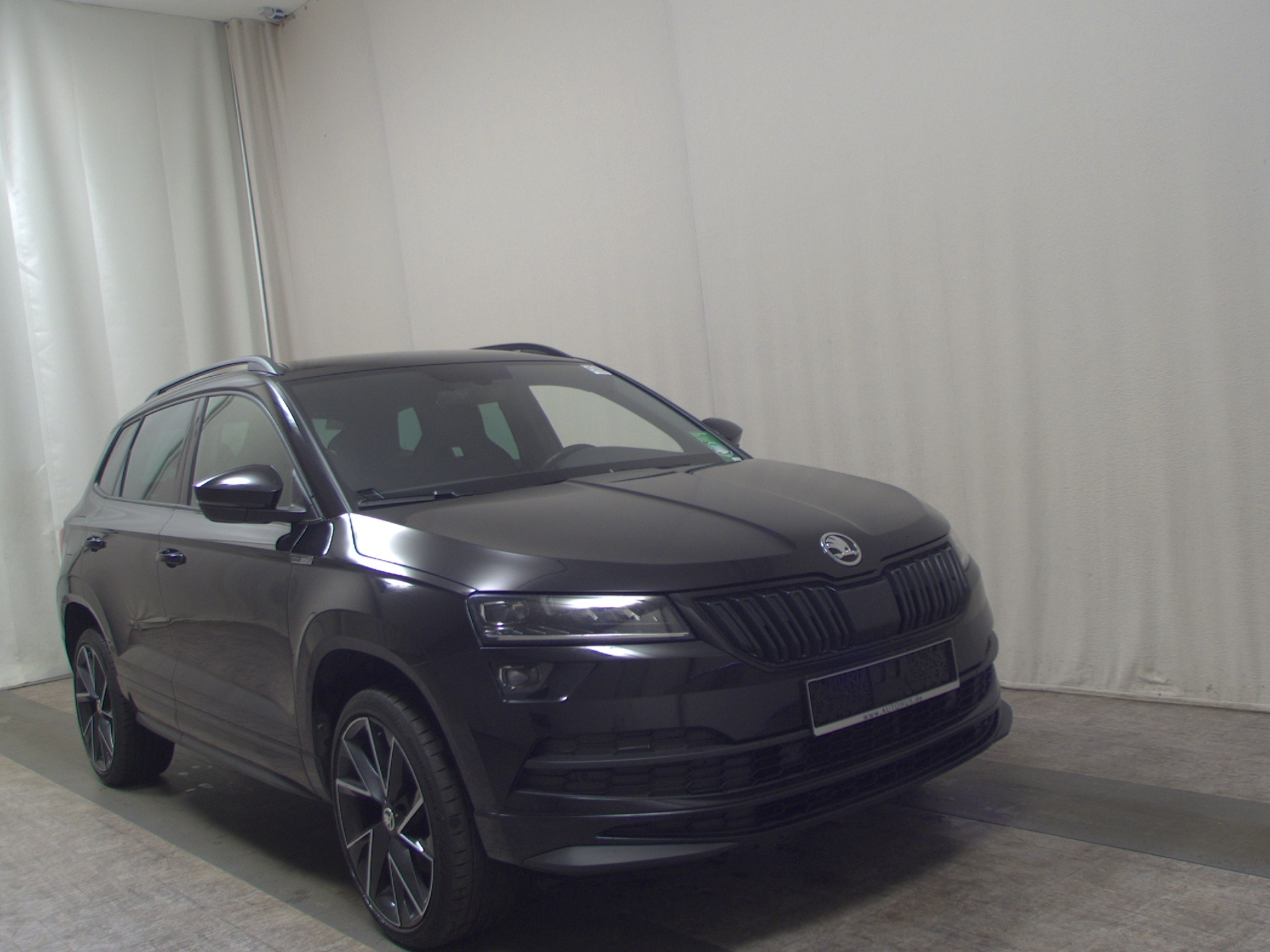 Skoda Karoq 1.5 TSI SportLine Navi vc AHK RFK LED StHz 3