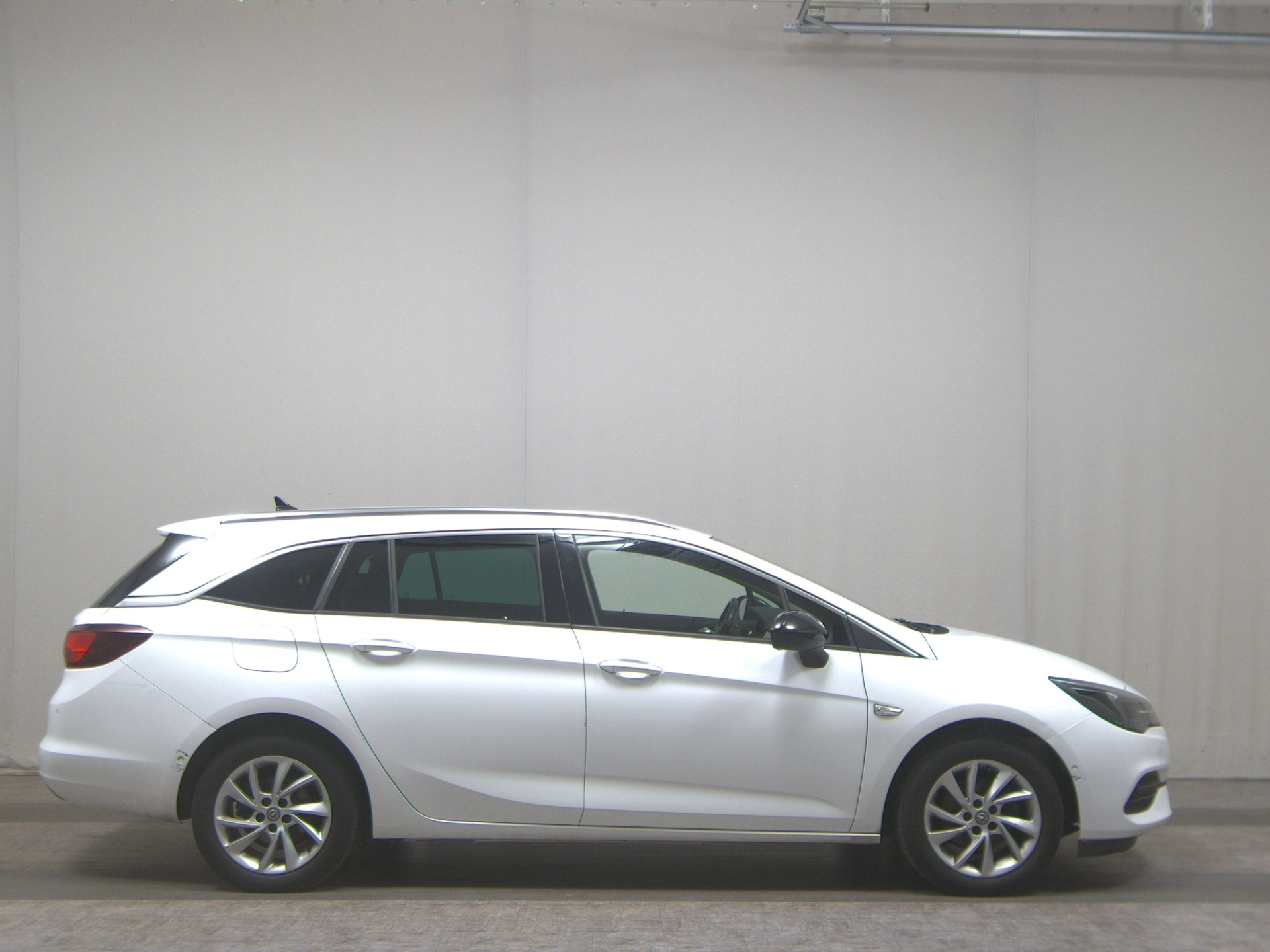 Opel Astra ST 1.5 D Elegance Navi LED AHK Sound