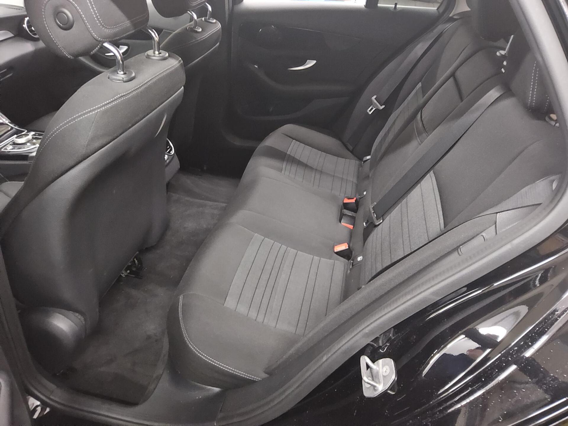 Mercedes-Benz C 200 T d Navi LED Shz PDC 12