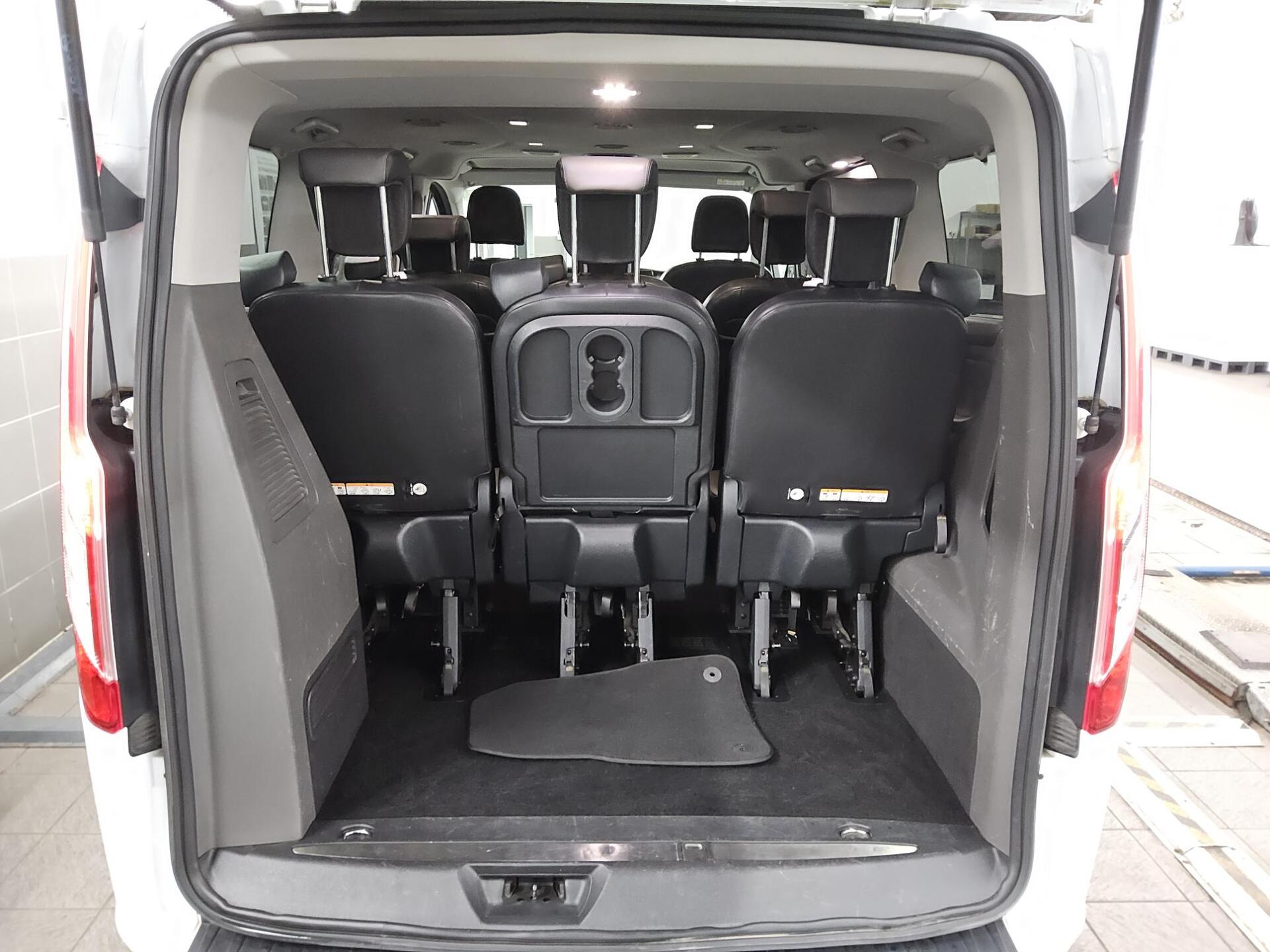 Ford Tourneo Custom 2.0 TDCi Titanium X Leder Navi 11