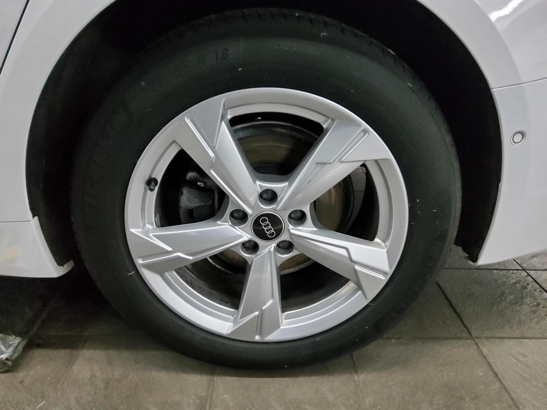 Audi A6 Avant 35 TDI sport Navi LED vc 360° ACC PDC 11