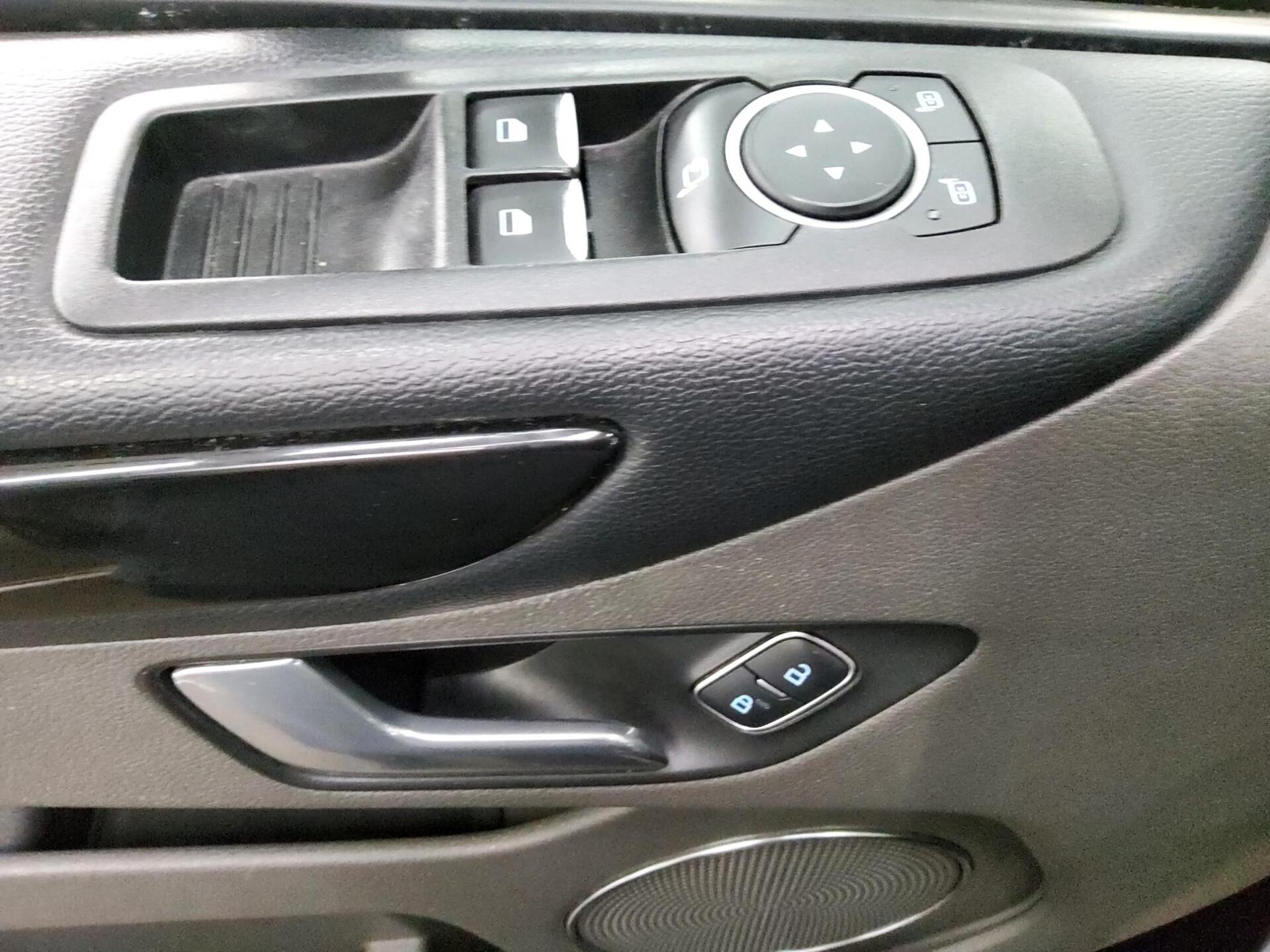 Ford Tourneo Custom 2.0 TDCi Titanium X 8-Sitze Leder 9