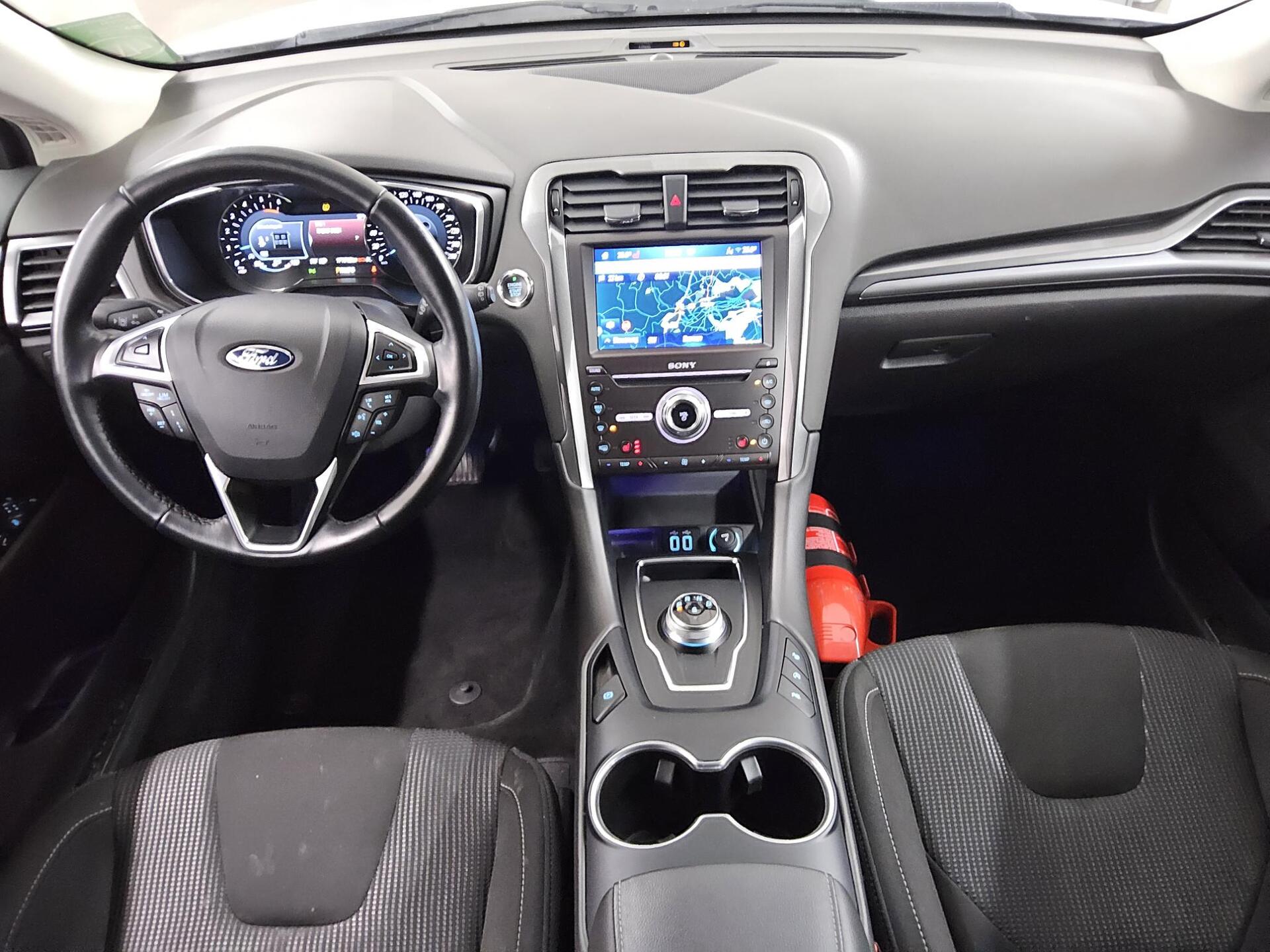Ford Mondeo Turnier 2.0 EB Titanium Navi LED RfK Shz 5