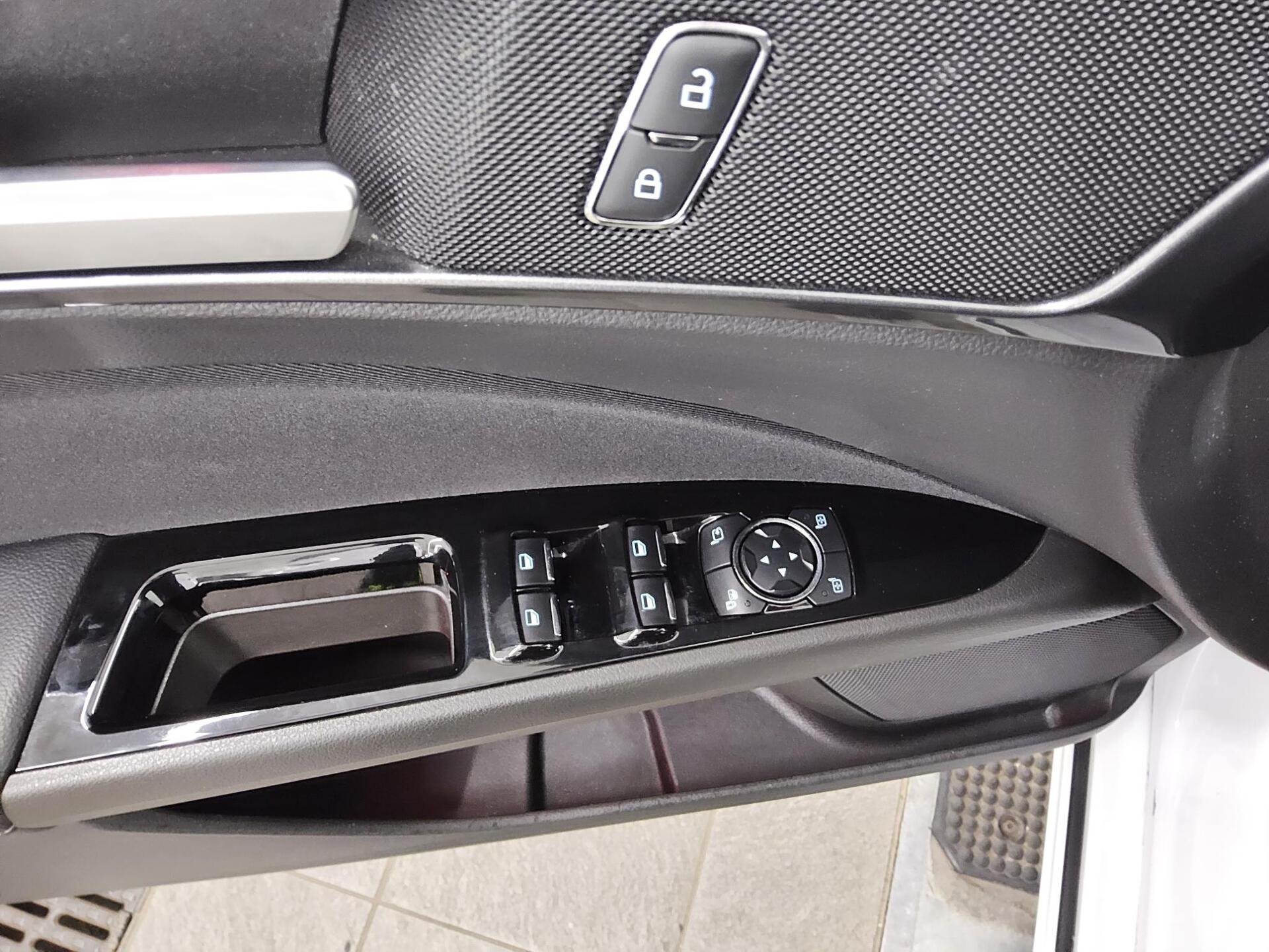 Ford Mondeo Turnier 2.0 EB Titanium Navi LED RfK Shz 9