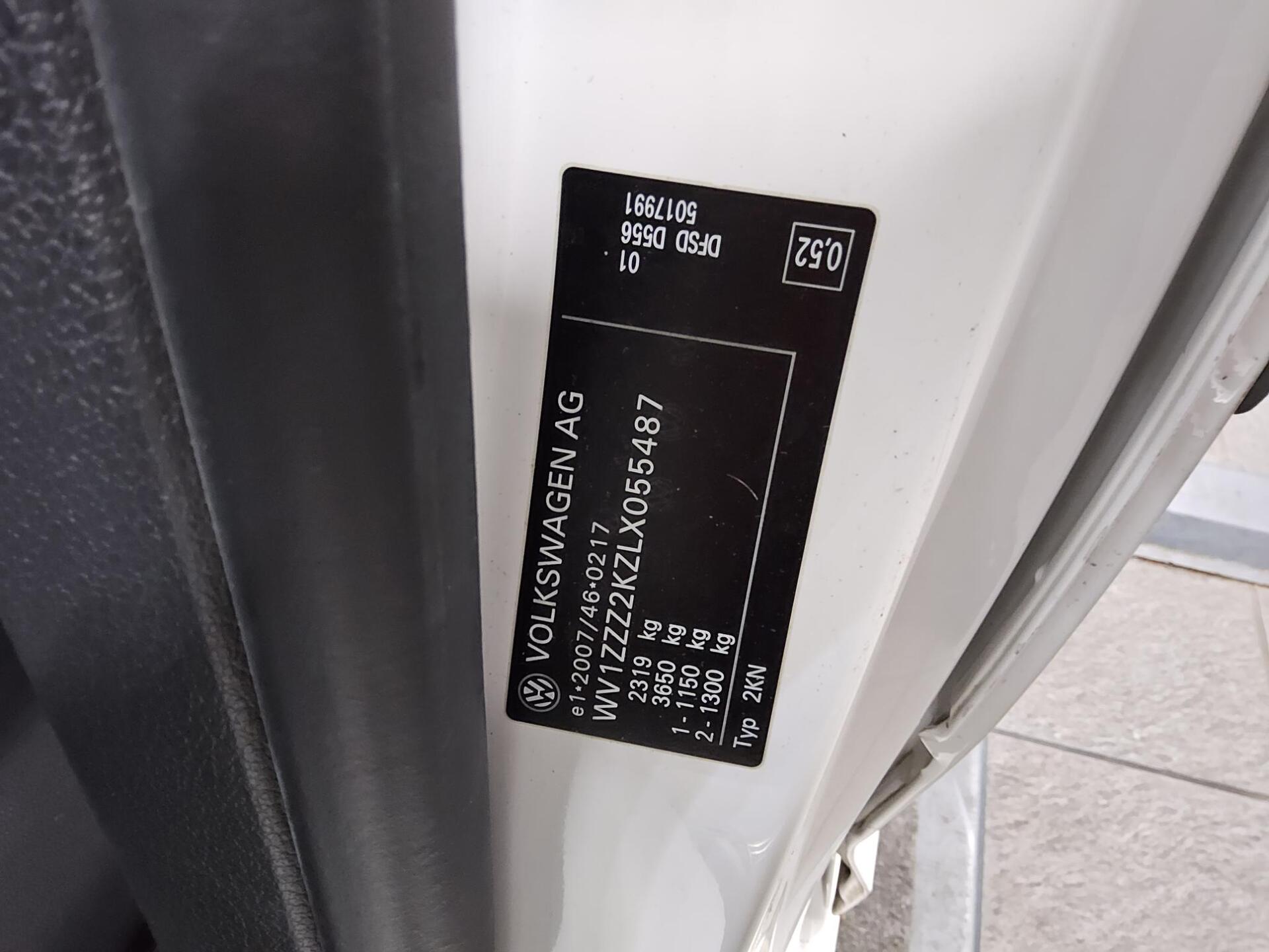 Volkswagen Caddy Maxi 2.0 TDI Kasten Navi Klima PDC SHZ BT 13