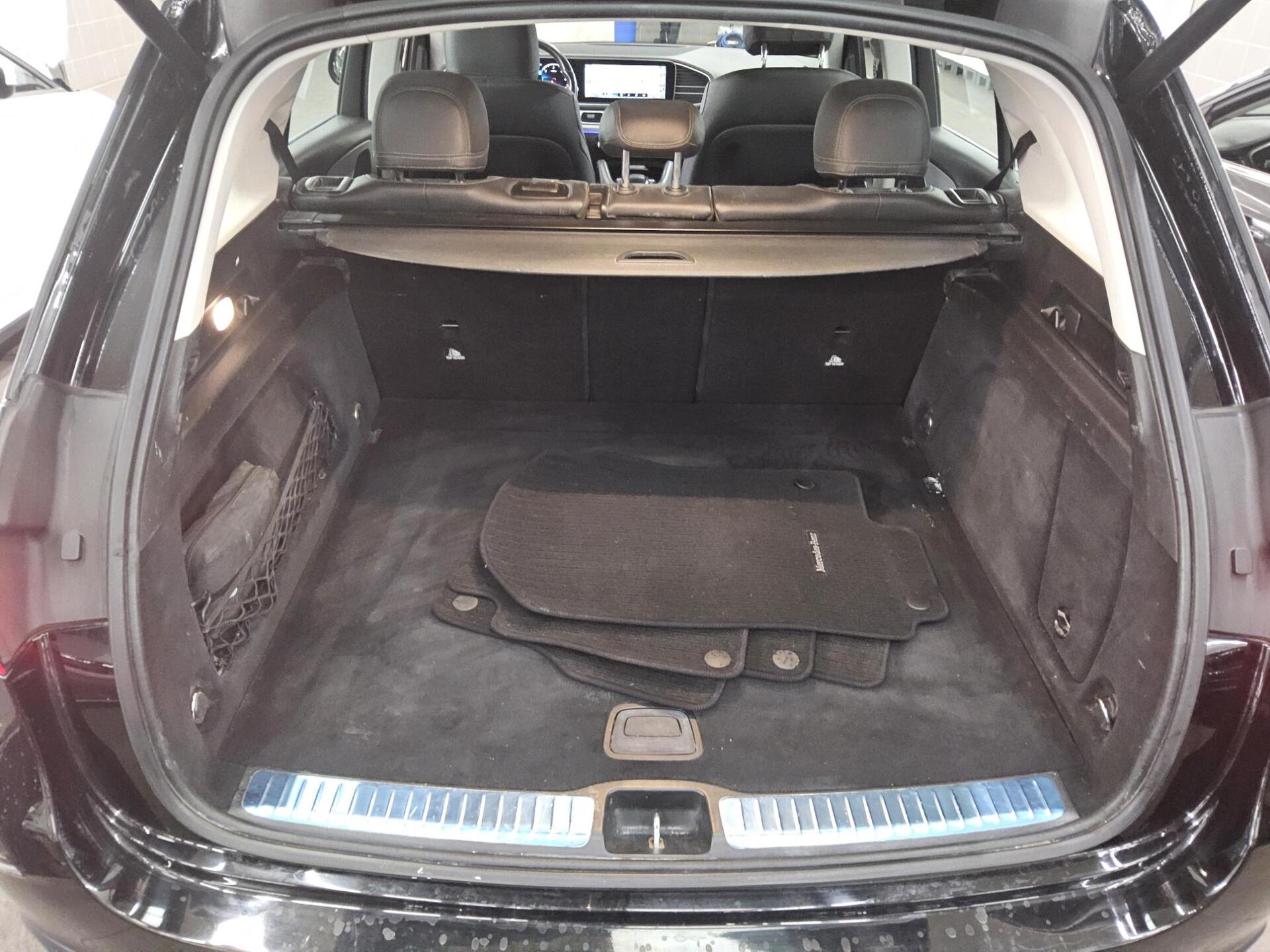 Mercedes-Benz GLE 350 d 4M T-Leder Navi LED MBUX Widescr. RfK 12